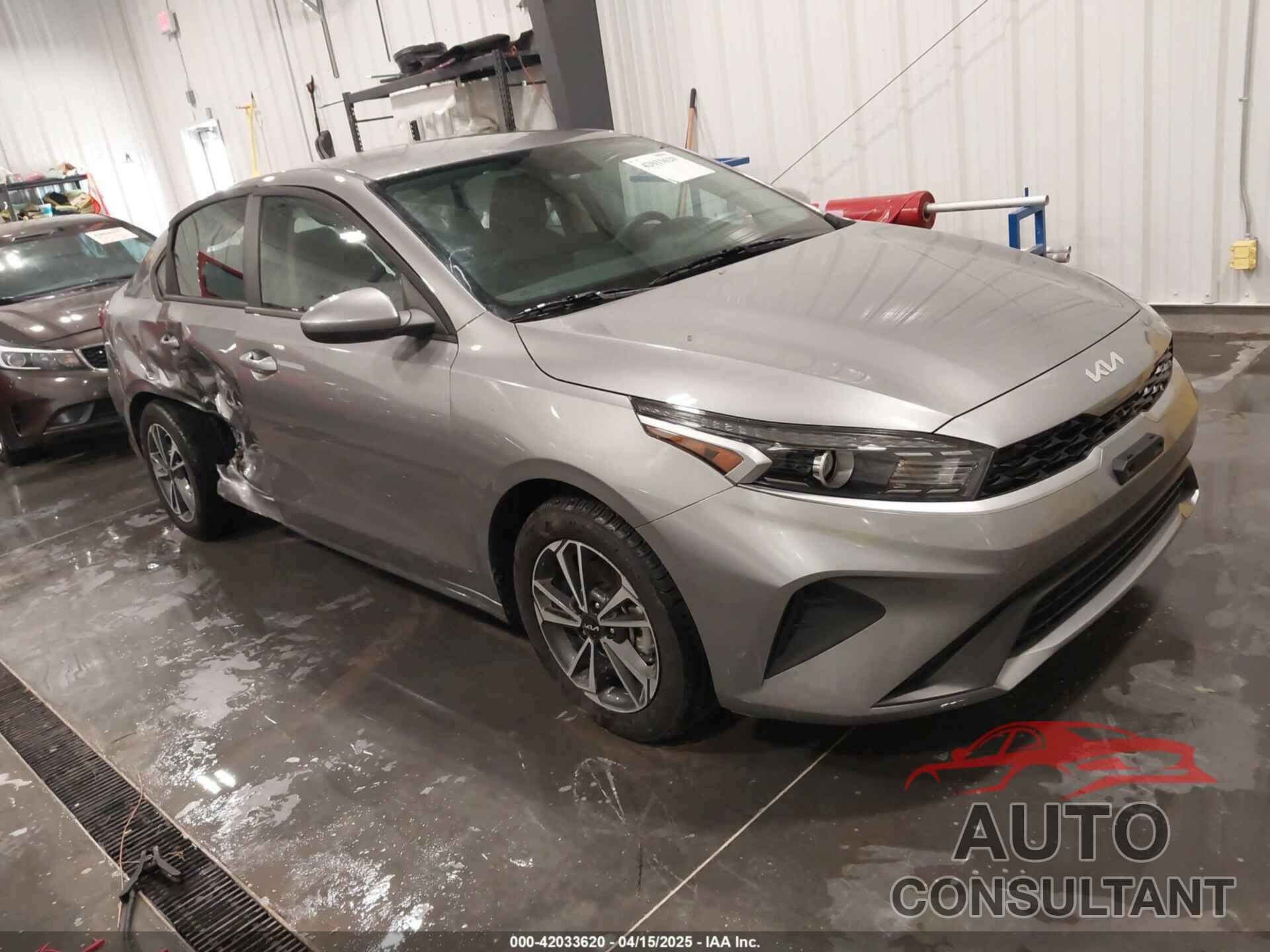 KIA FORTE 2024 - 3KPF24AD2RE840041