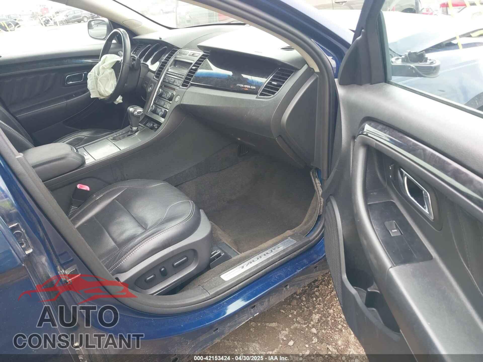 FORD TAURUS 2012 - 1FAHP2FW5CG110789
