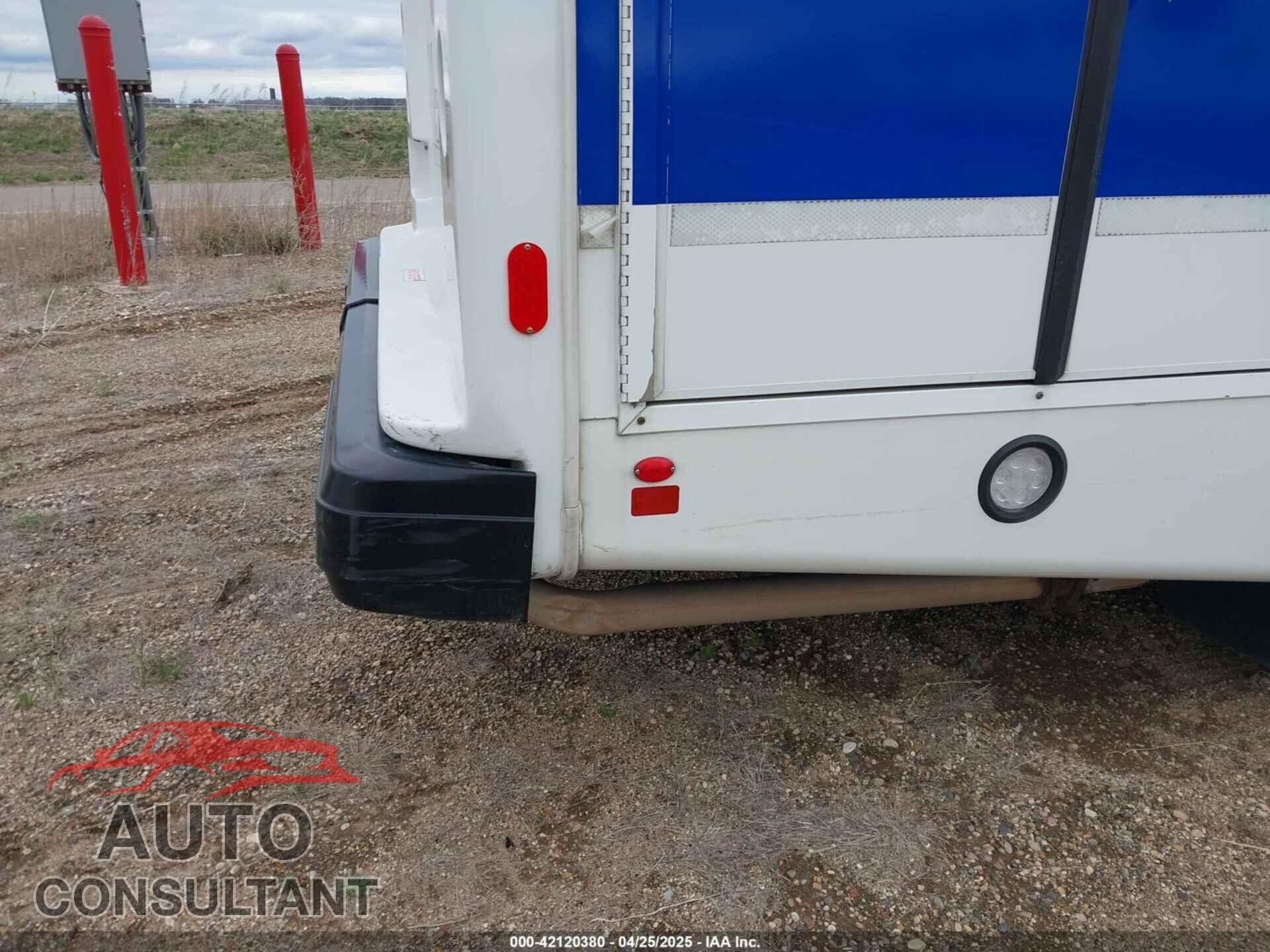 FORD E-450 CUTAWAY 2019 - 1FDFE4FS9KDC32034