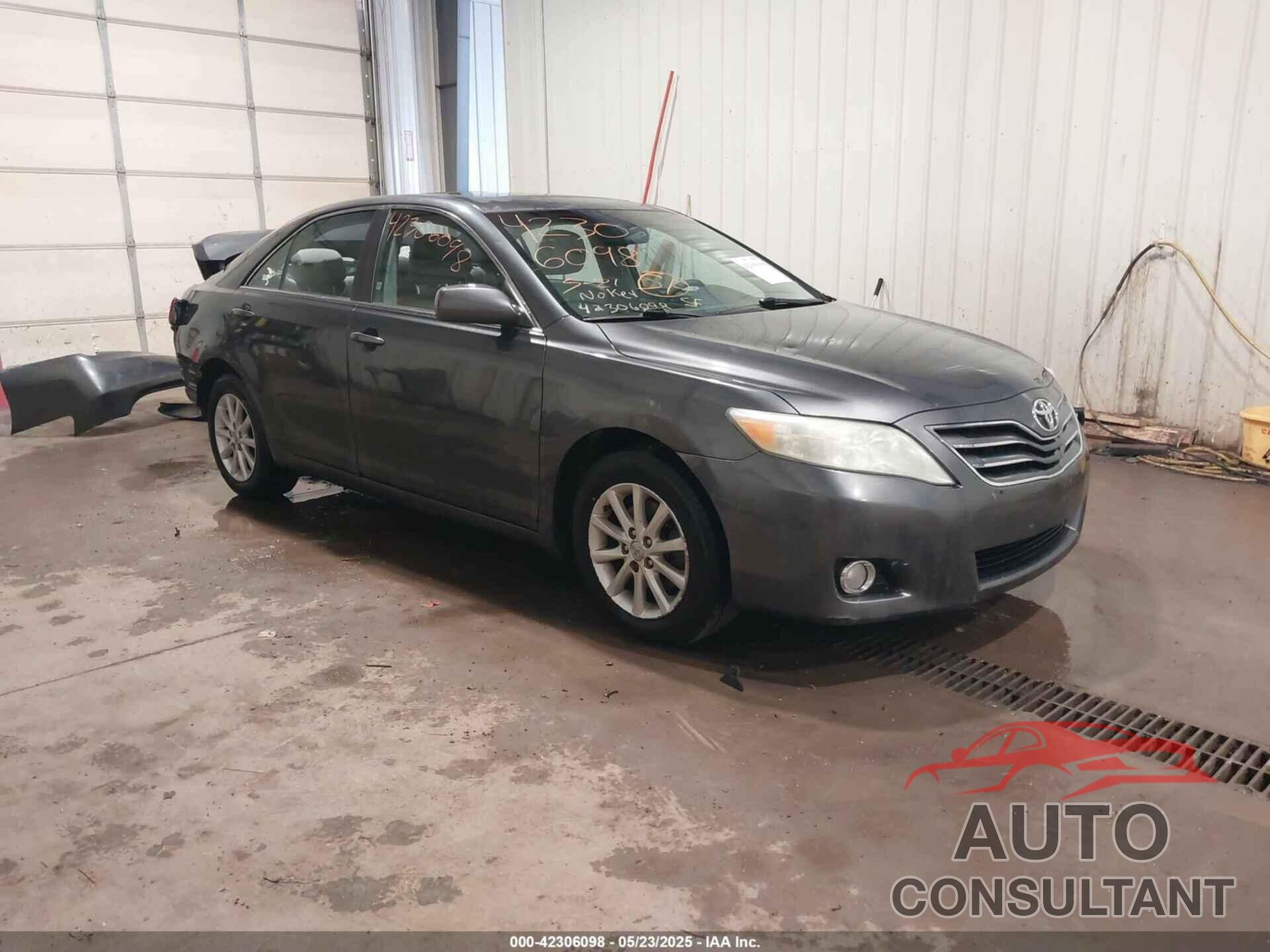 TOYOTA CAMRY 2011 - 4T1BK3EK2BU118105