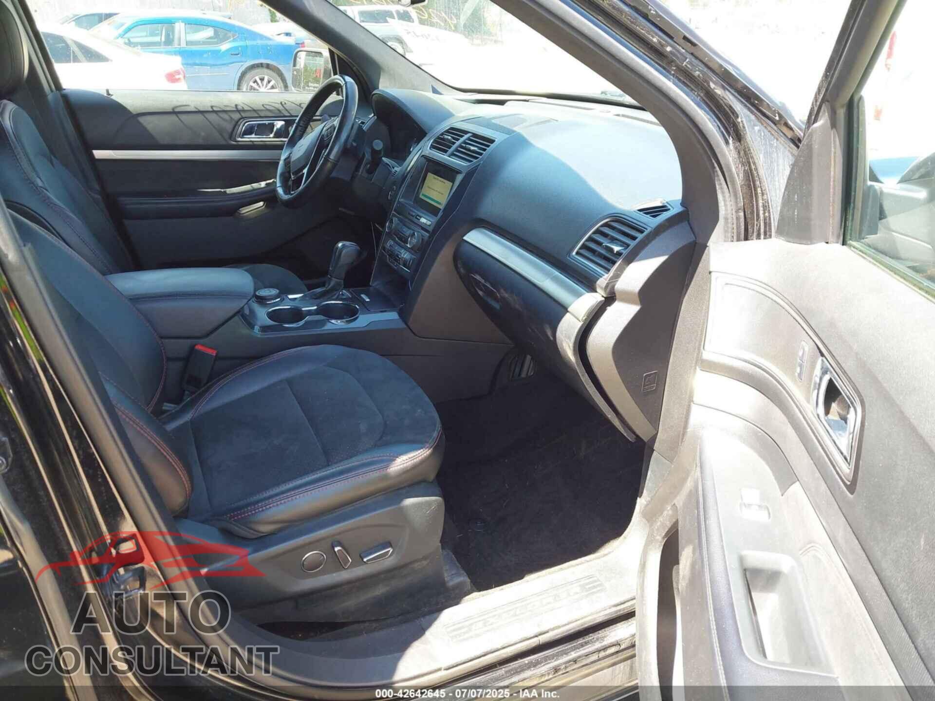 FORD EXPLORER 2018 - 1FM5K8D81JGB14088