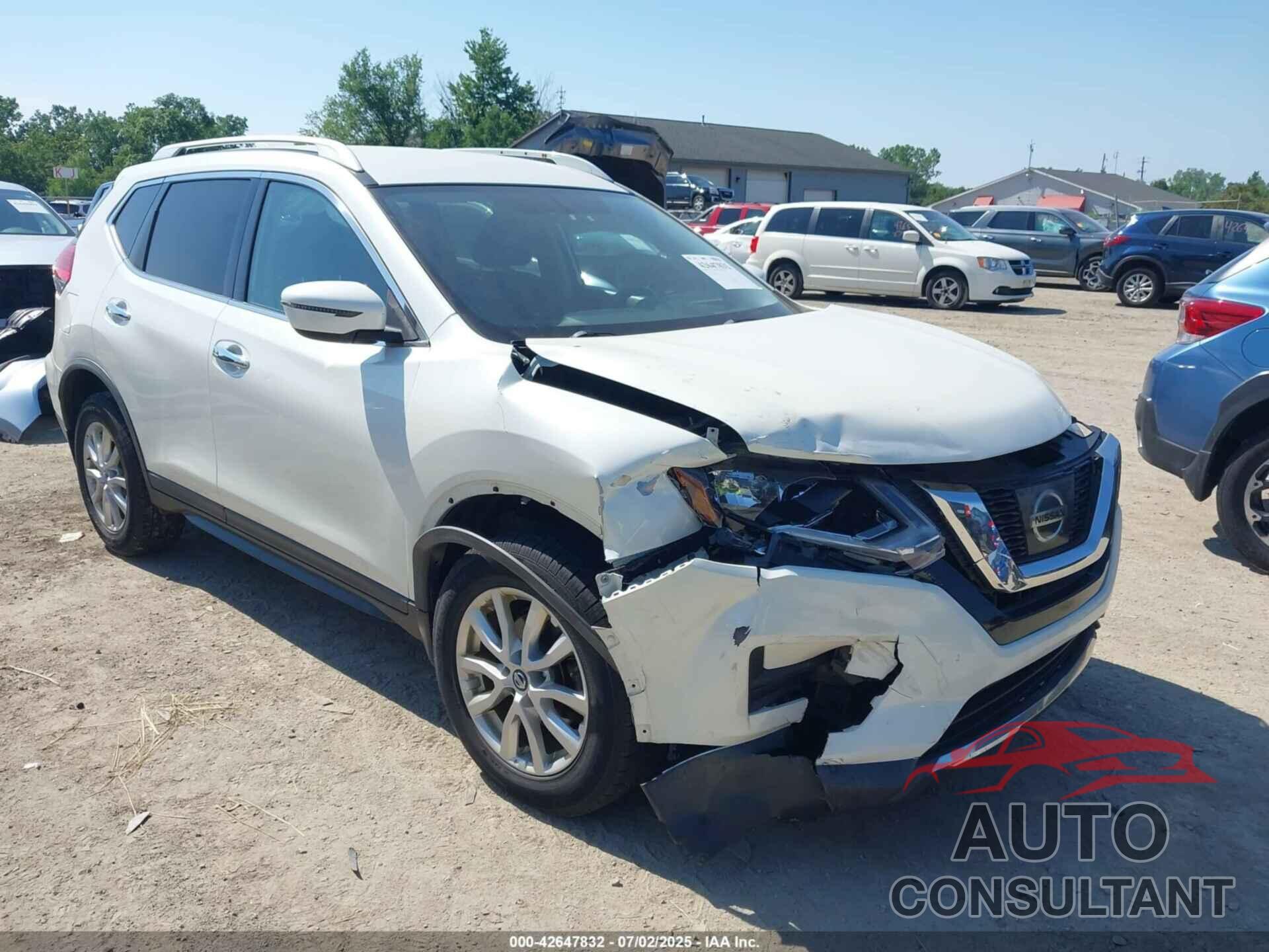 NISSAN ROGUE 2017 - KNMAT2MVXHP599487