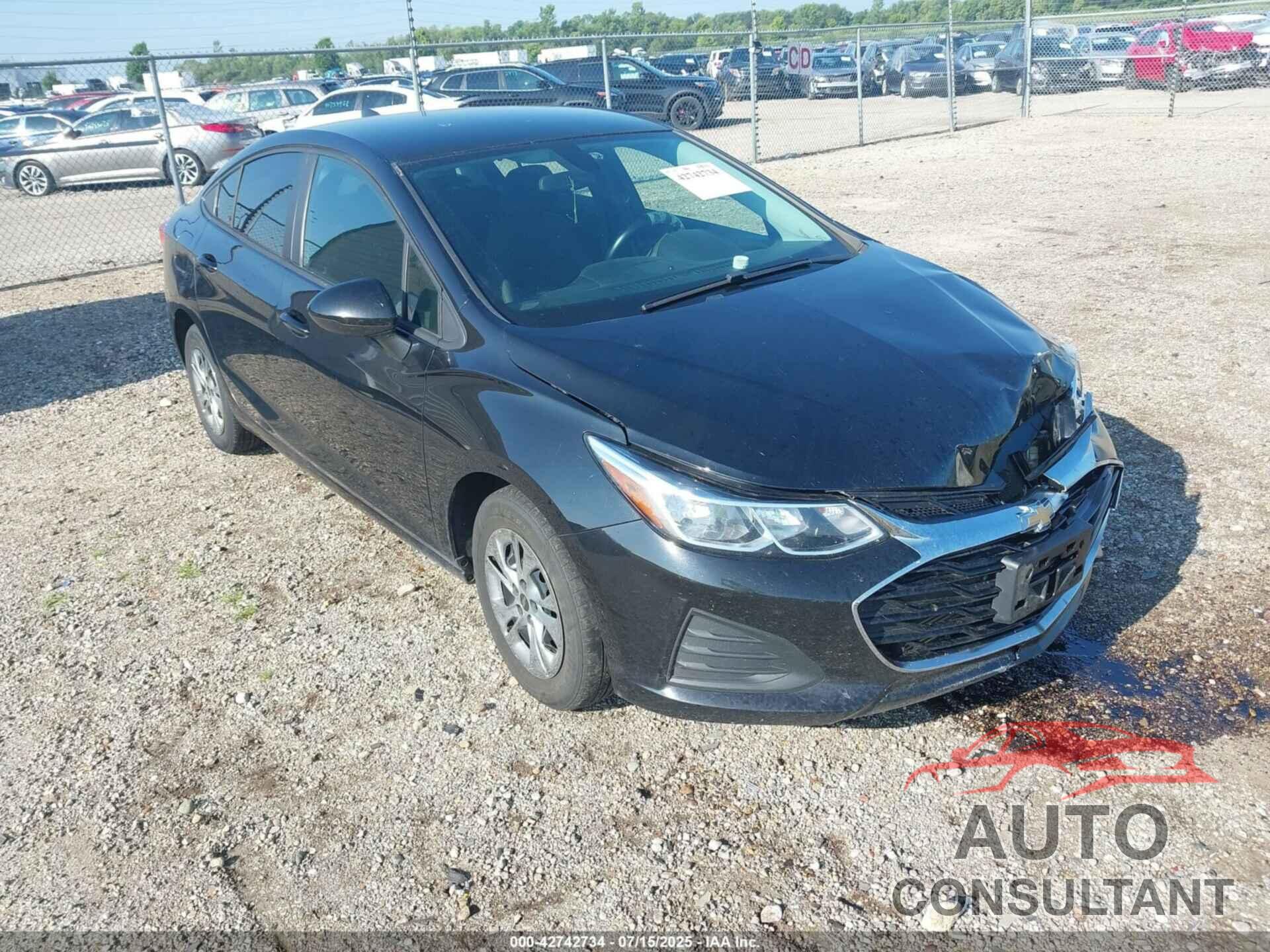 CHEVROLET CRUZE 2019 - 1G1BC5SM7K7149229