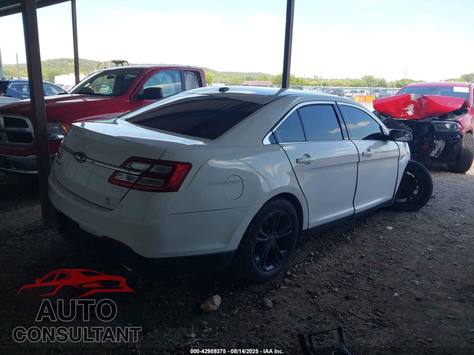 FORD TAURUS 2013 - 1FAHP2E87DG122821