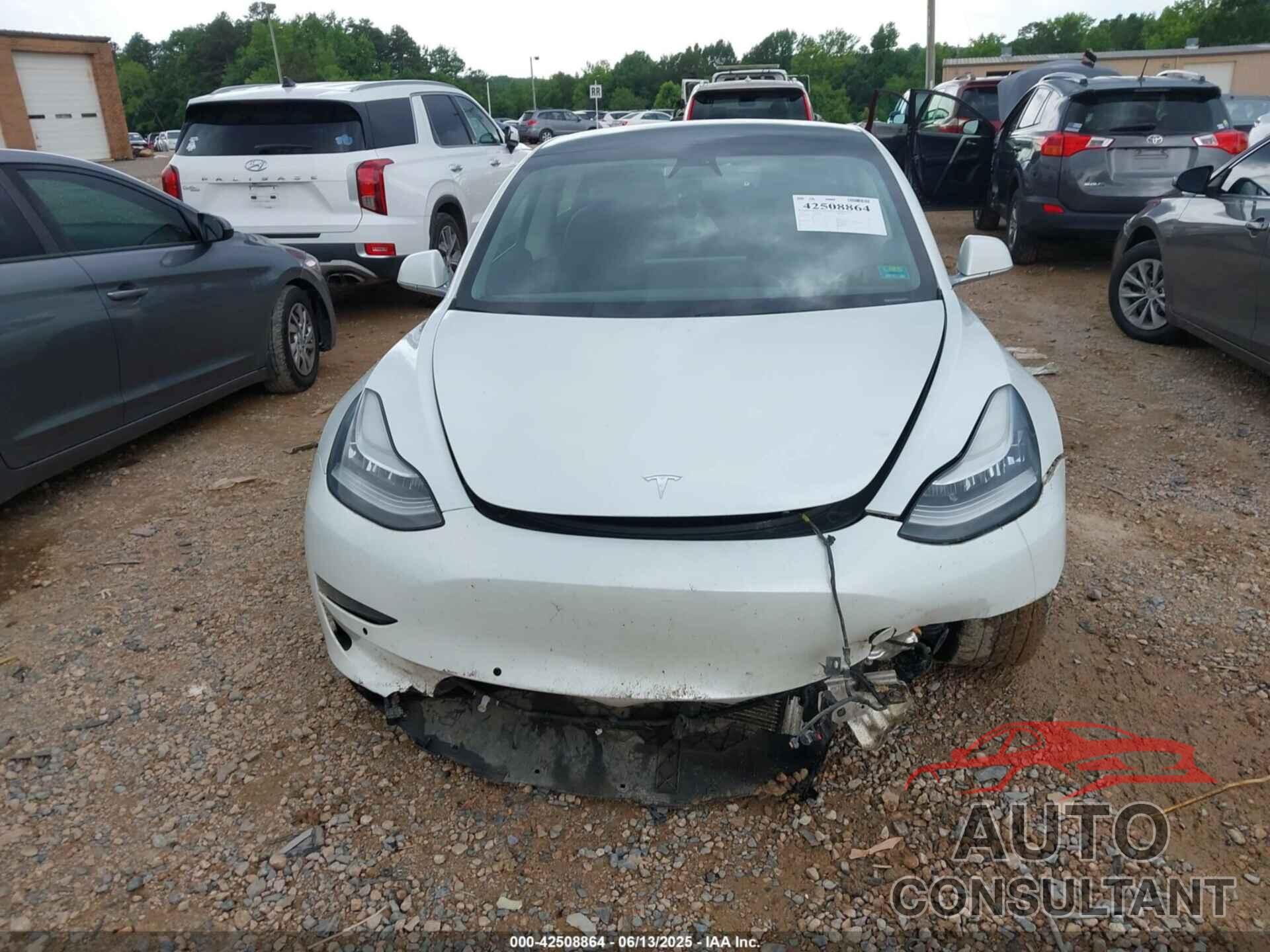 TESLA MODEL 3 2020 - 5YJ3E1EA0LF658686
