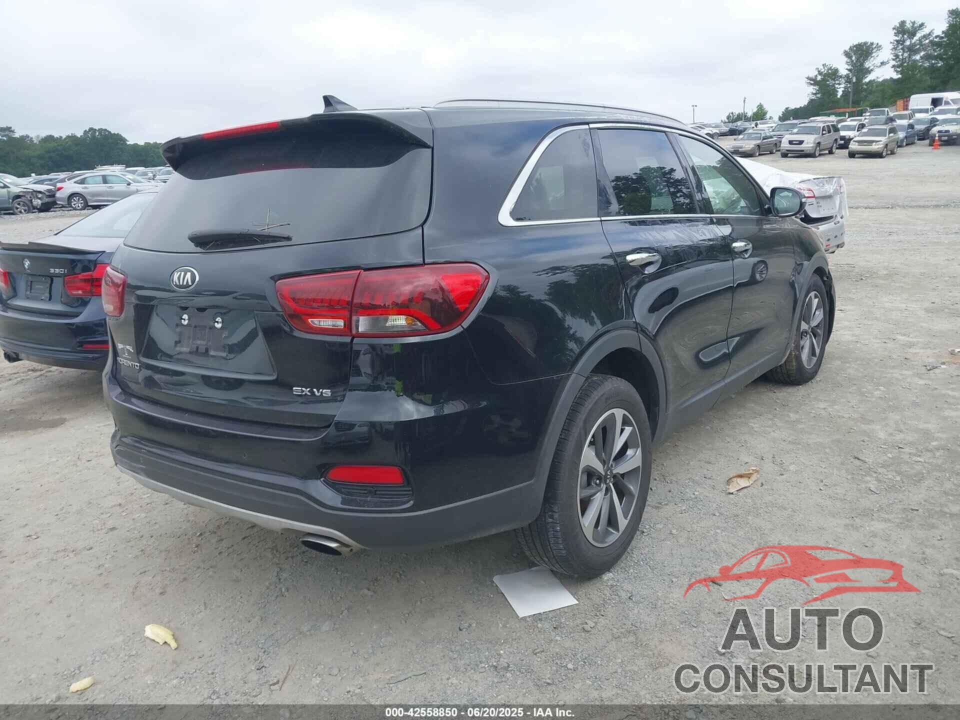 KIA SORENTO 2019 - 5XYPH4A57KG454025