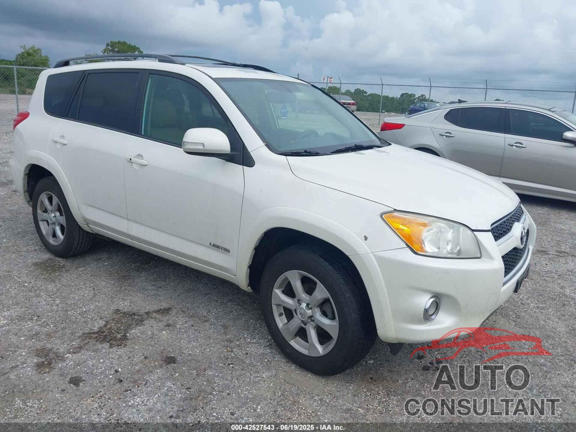 TOYOTA RAV4 2012 - 2T3DF4DVXCW267370