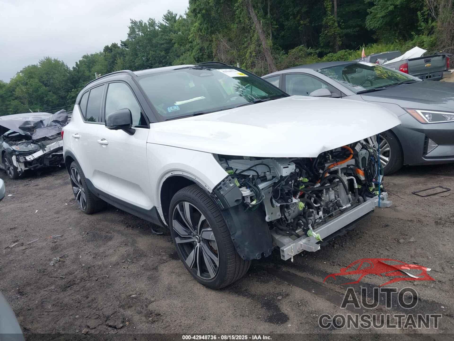 VOLVO XC40 RECHARGE PURE ELECTRIC 2021 - YV4ED3UR5M2601013