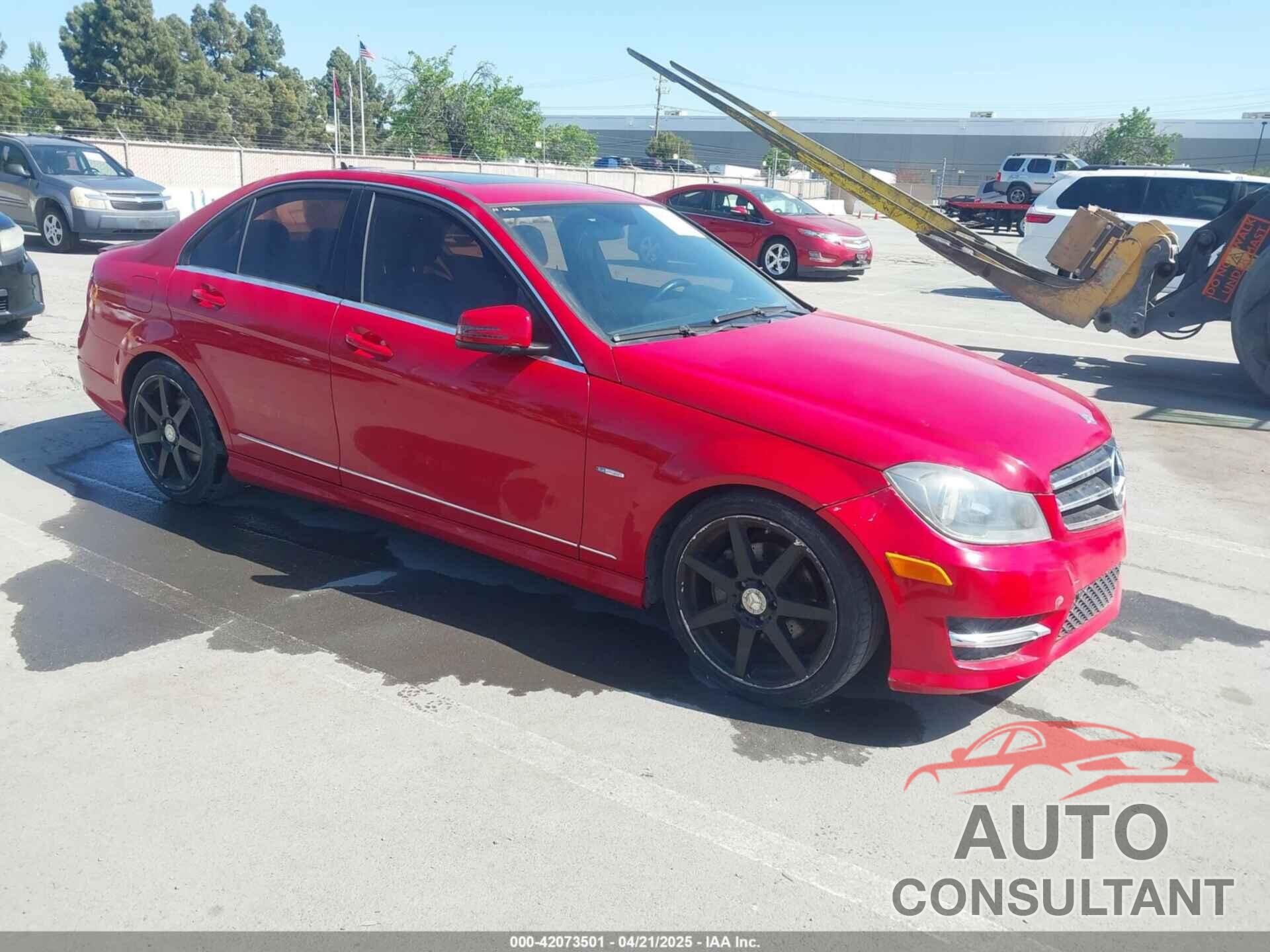 MERCEDES-BENZ C 250 2012 - WDDGF4HB7CR197233
