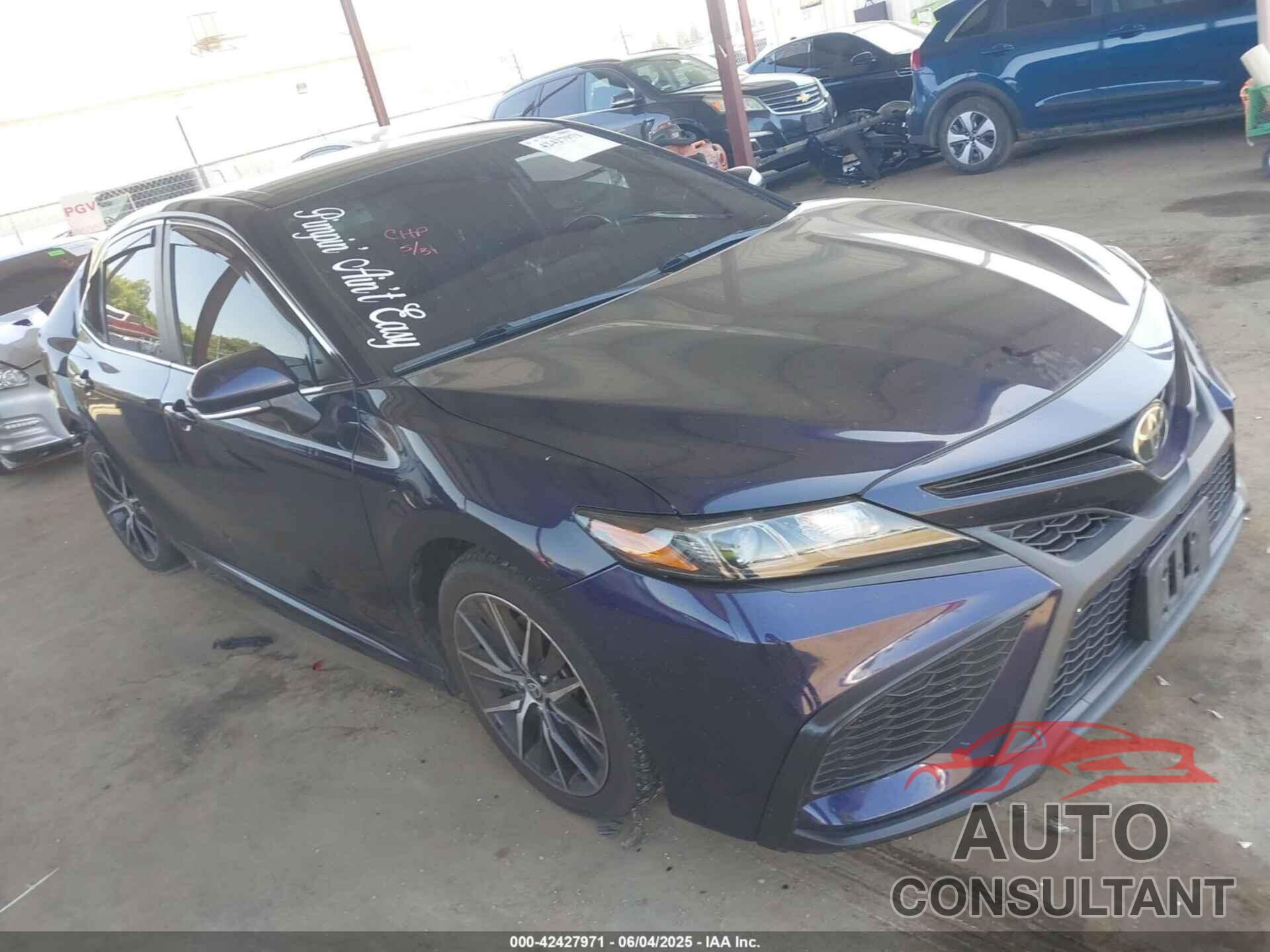 TOYOTA CAMRY 2022 - 4T1G11AK4NU695046