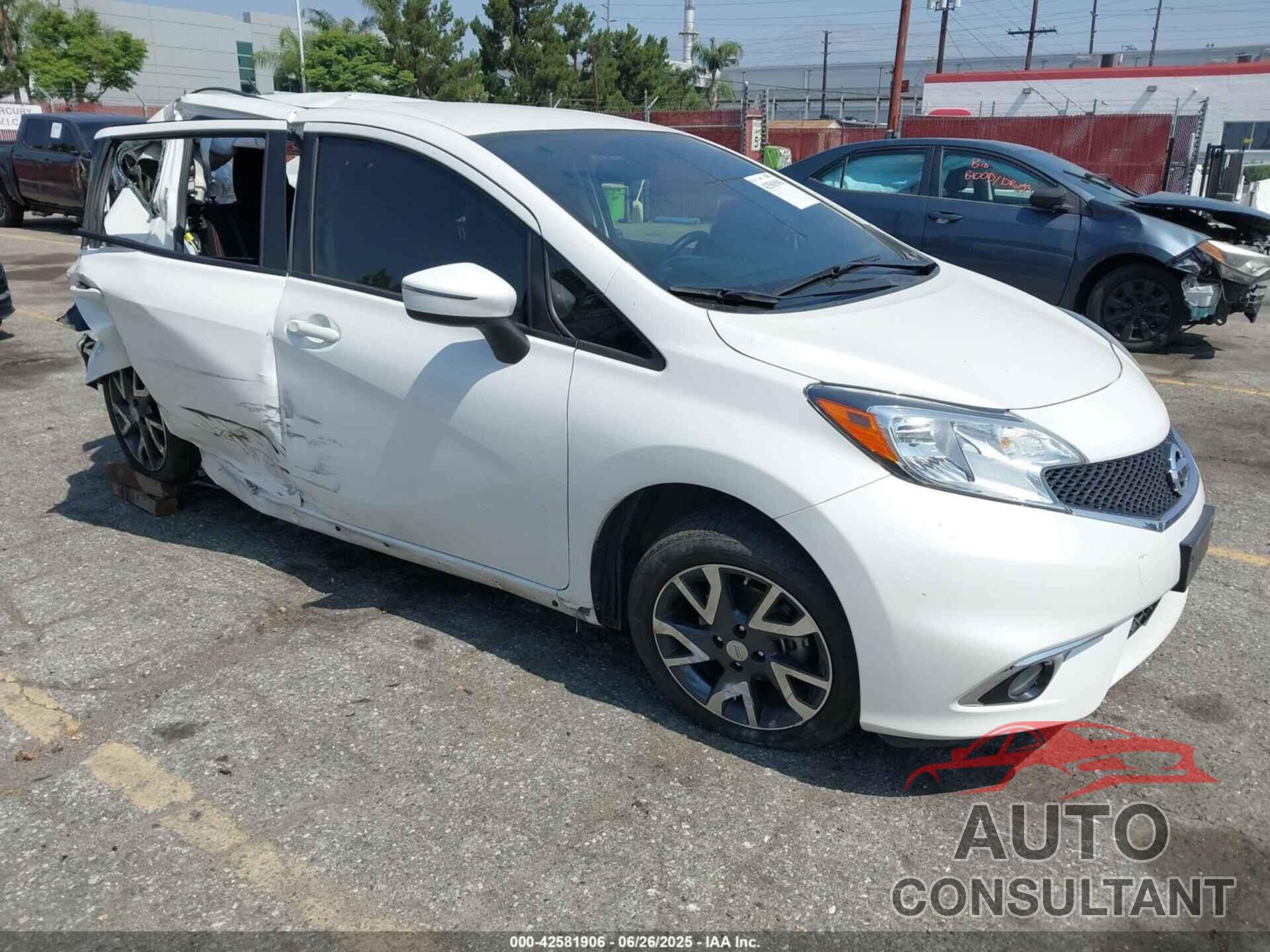 NISSAN VERSA NOTE 2015 - 3N1CE2CPXFL428515