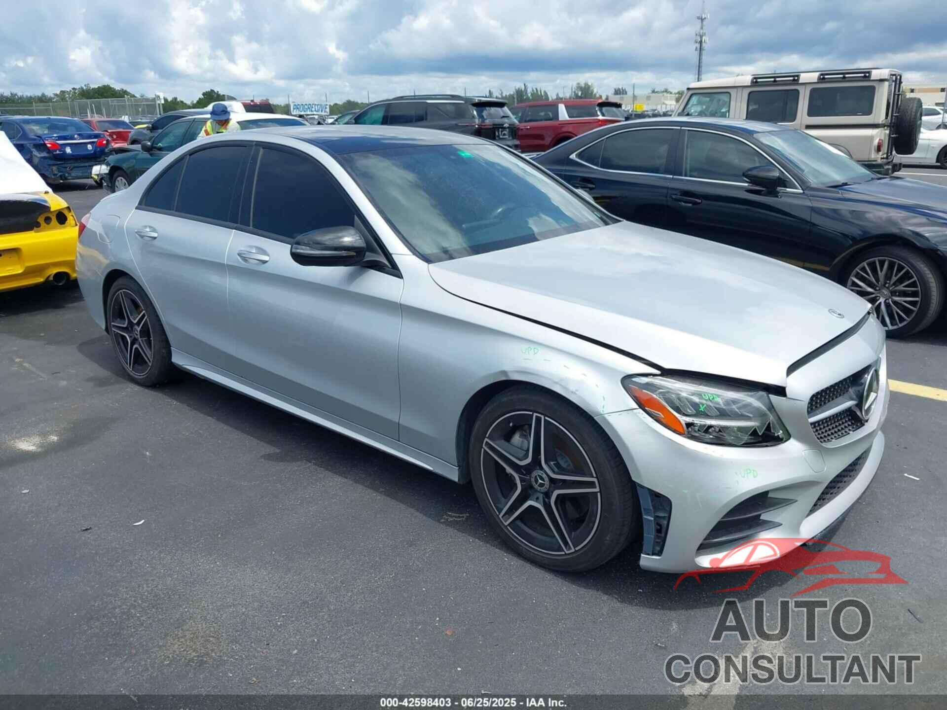 MERCEDES-BENZ C 300 2021 - W1KWF8DB3MR651648