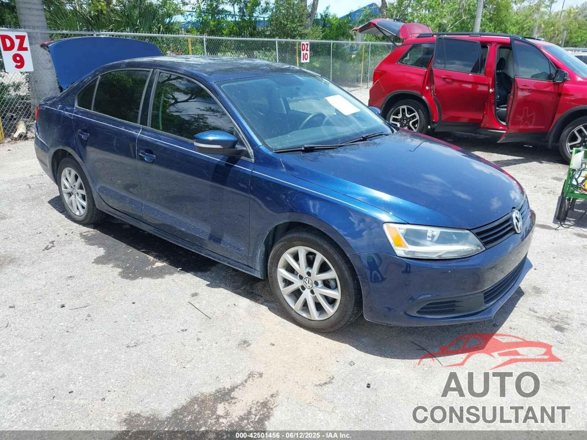 VOLKSWAGEN JETTA 2012 - 3VWDP7AJ4CM370055