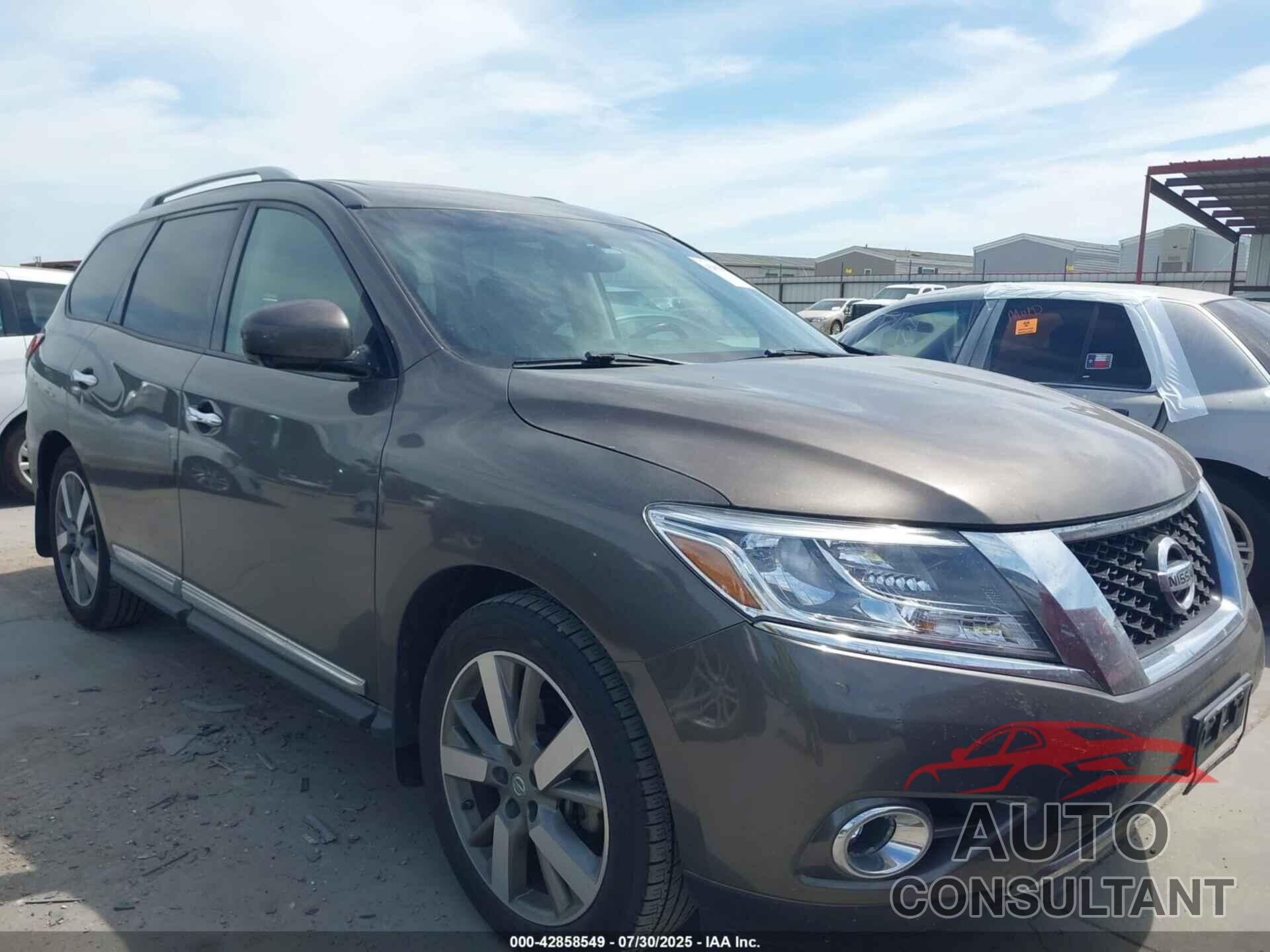 NISSAN PATHFINDER 2015 - 5N1AR2MN8FC631268