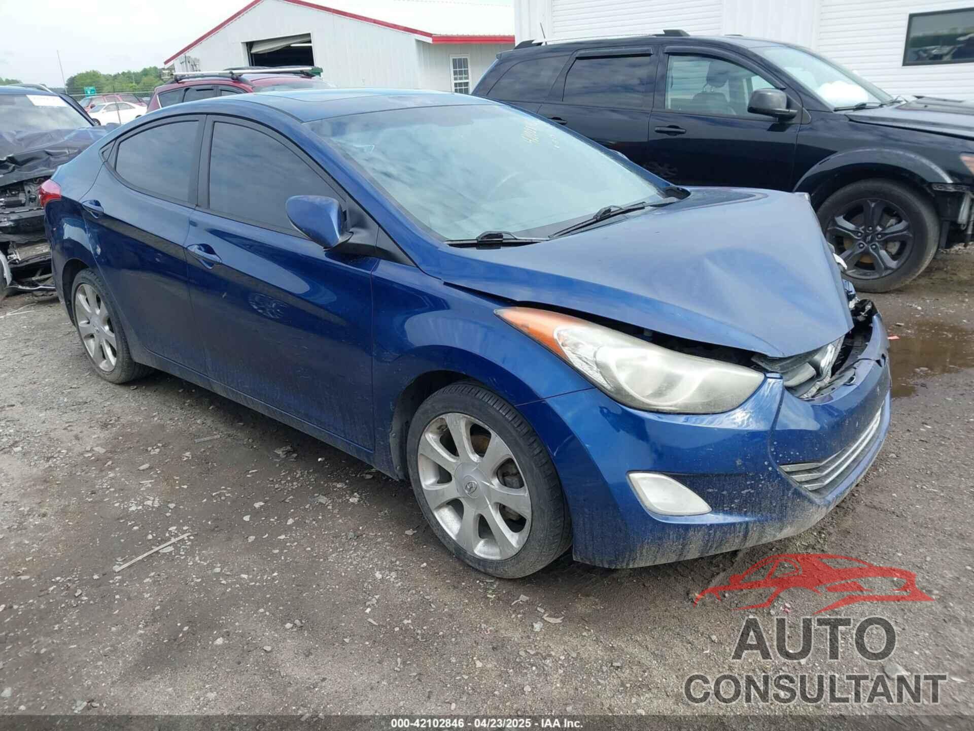 HYUNDAI ELANTRA 2013 - KMHDH4AE4DU659897