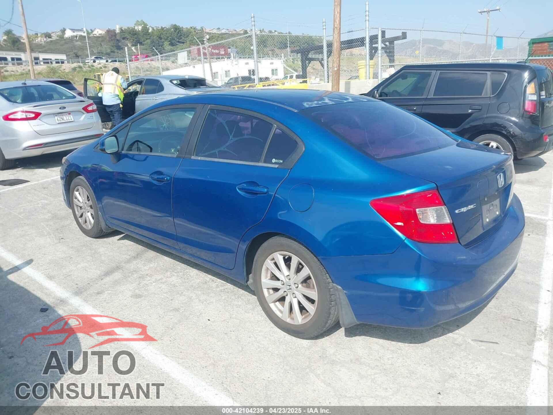HONDA CIVIC 2012 - 2HGFB2F86CH551192