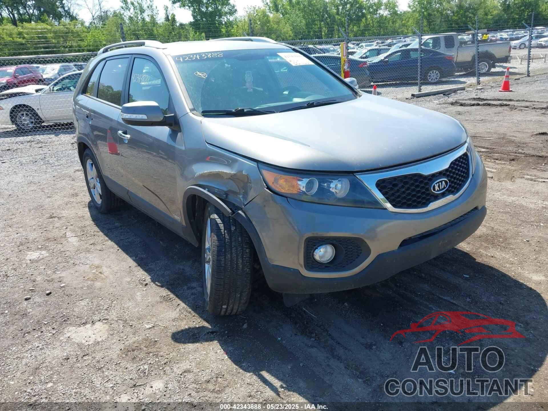 KIA SORENTO 2012 - 5XYKUDA61CG244312
