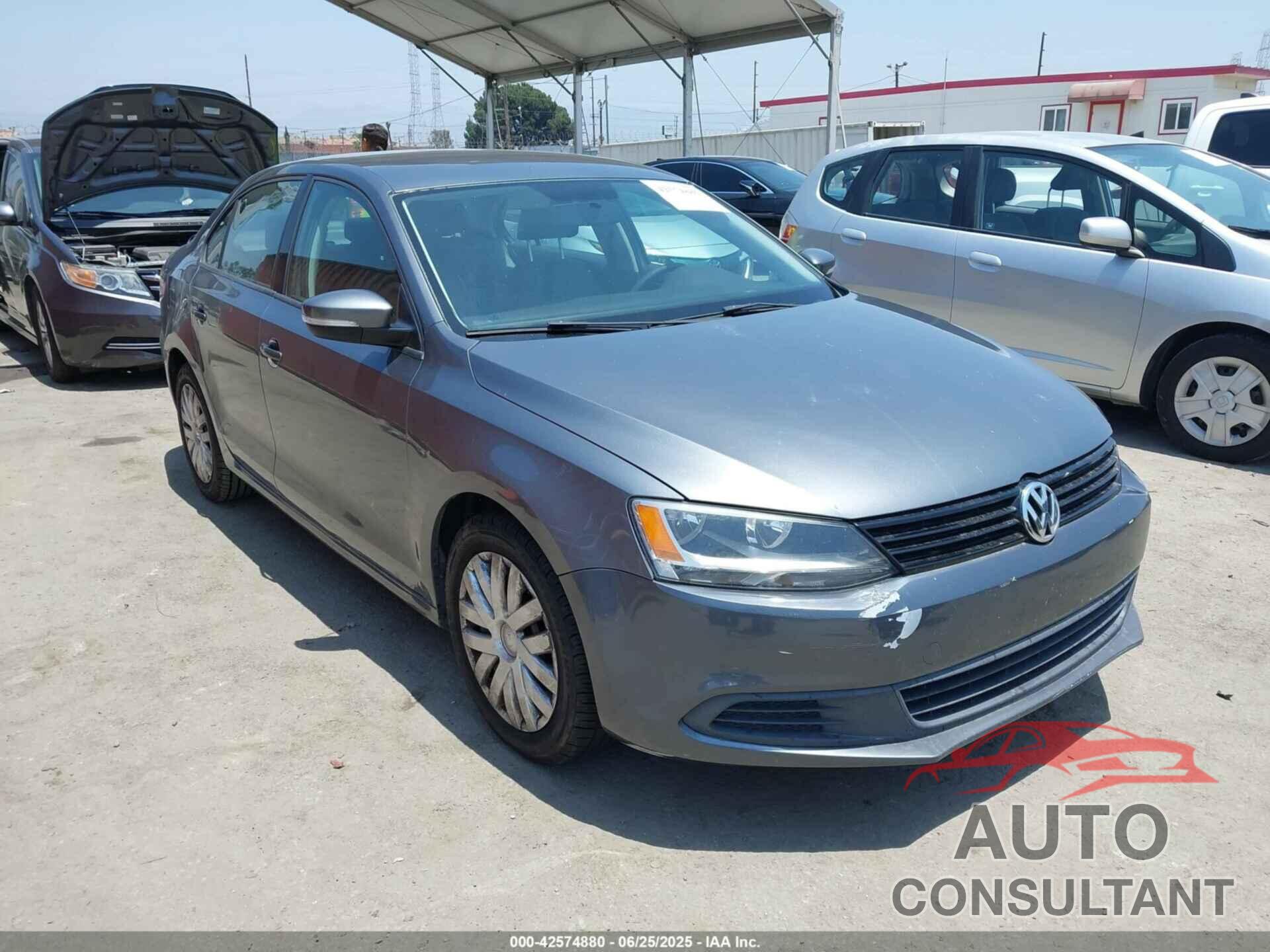 VOLKSWAGEN JETTA 2014 - 3VWD17AJ0EM247826