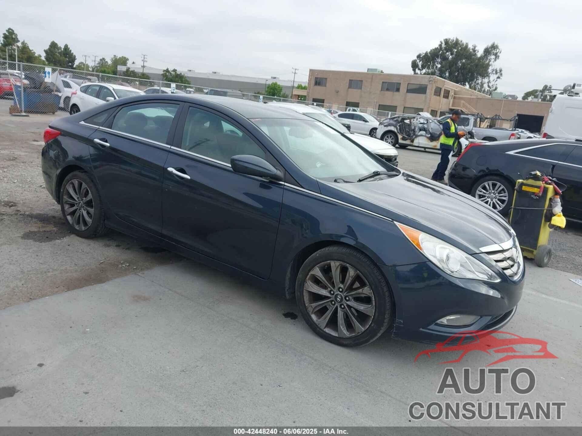 HYUNDAI SONATA 2012 - 5NPEC4AC7CH371144