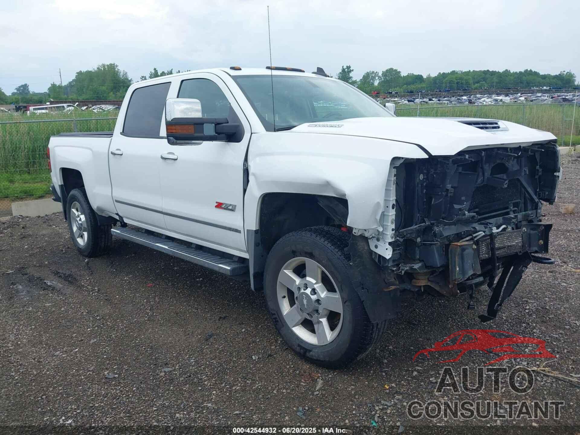 CHEVROLET SILVERADO 2500HD 2017 - 1GC1KVEY1HF242802