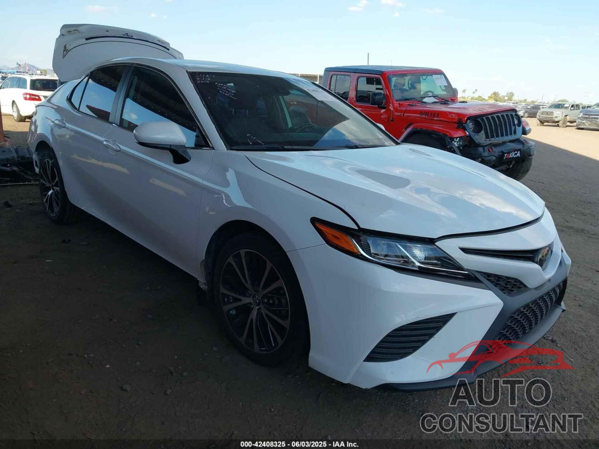 TOYOTA CAMRY 2019 - 4T1B11HK7KU787067