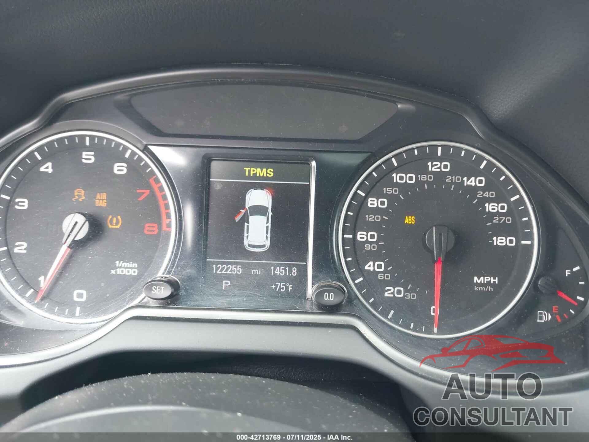 AUDI Q5 2012 - WA1LFAFP0CA139057