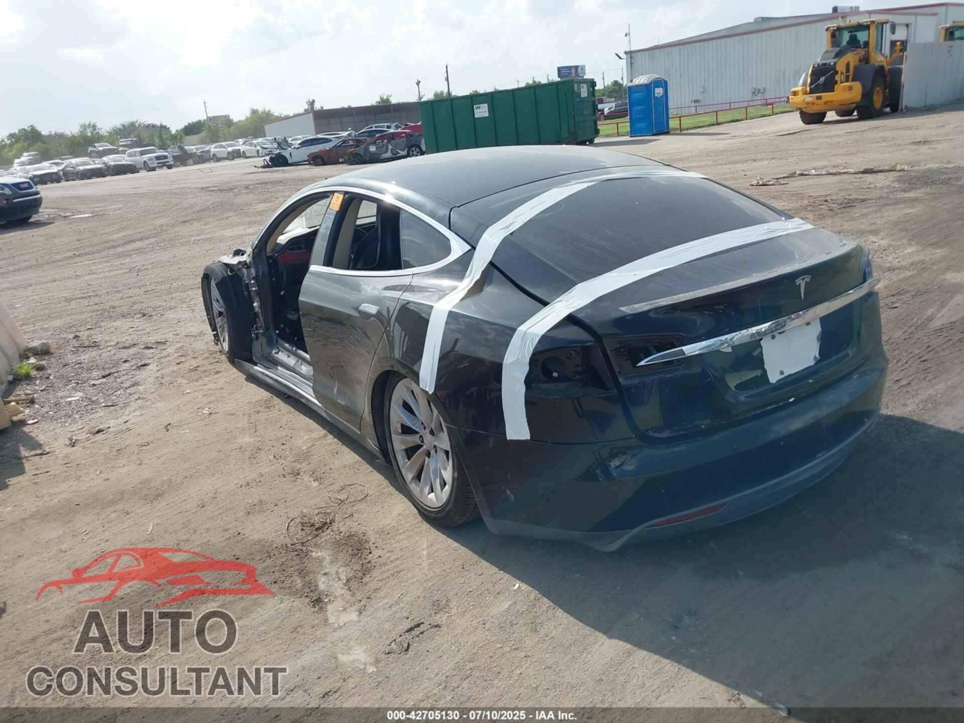 TESLA MODEL S 2013 - 5YJSA1DP2DFP05411
