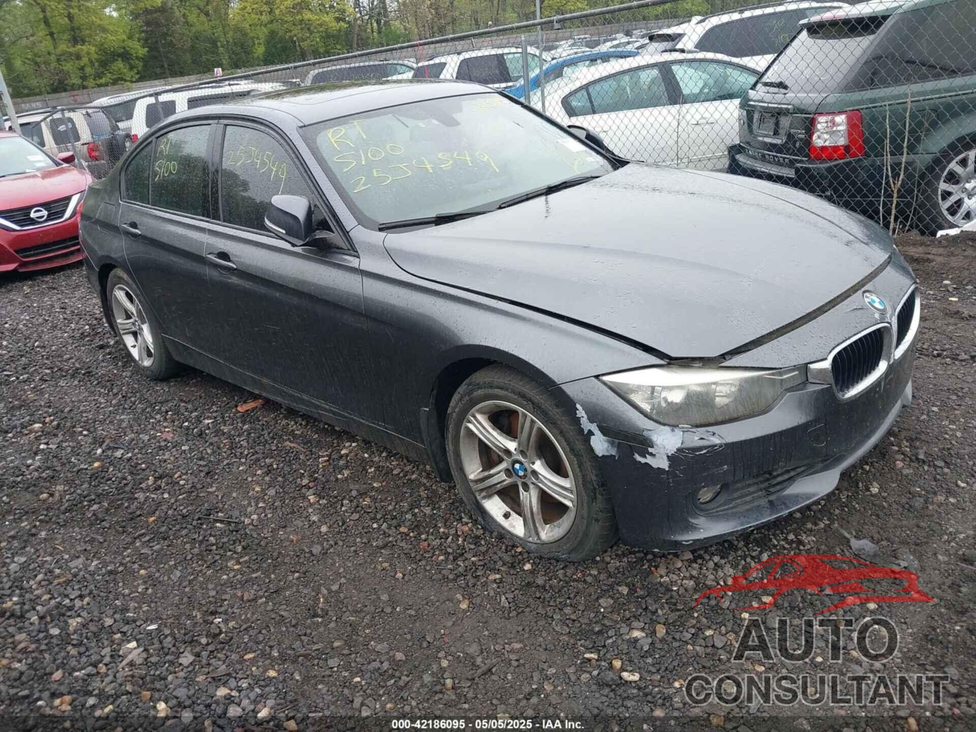 BMW 328I 2013 - WBA3B5G5XDNS04431