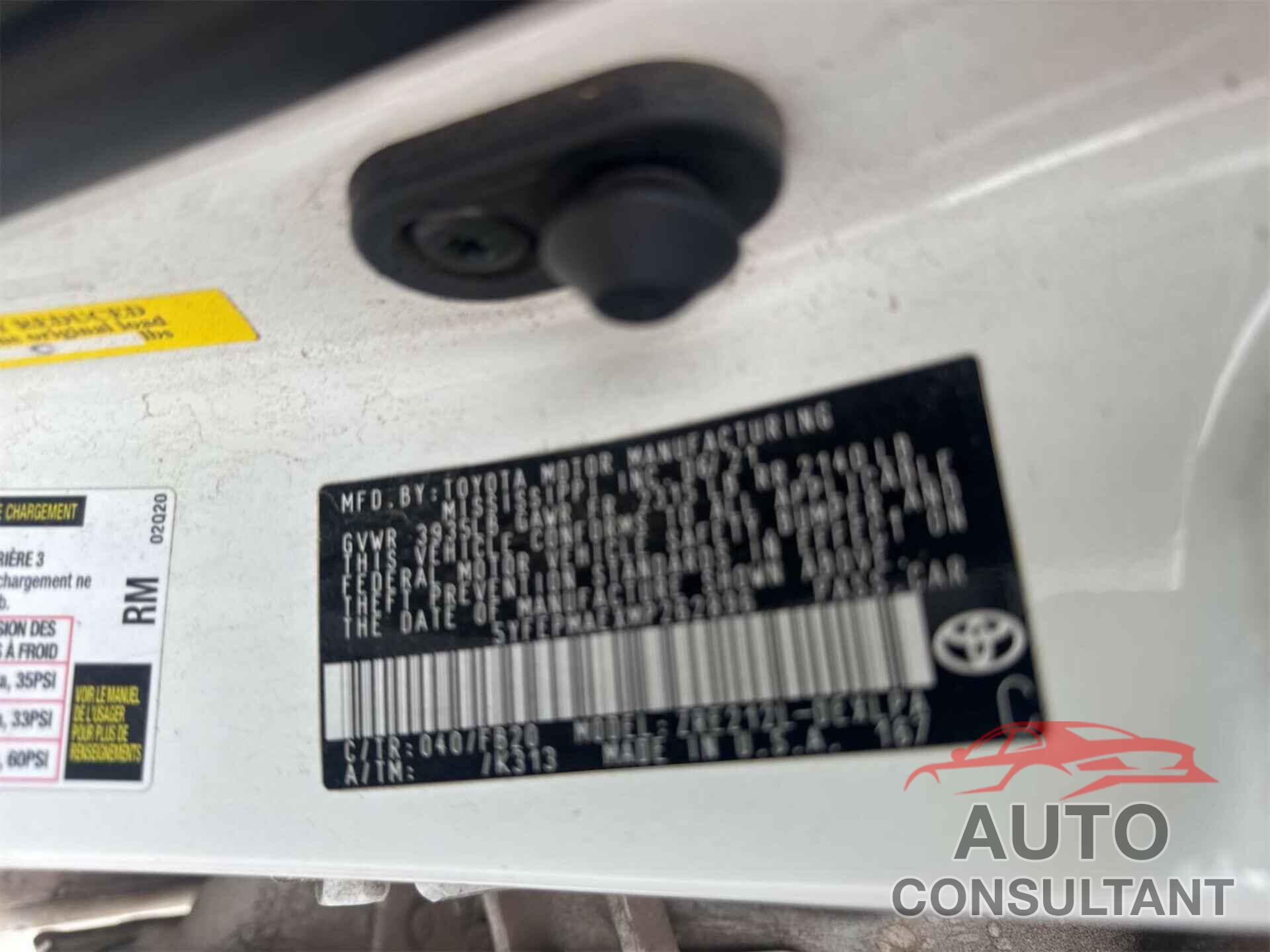 TOYOTA COROLLA 2021 - 5YFEPMAEXMP262896