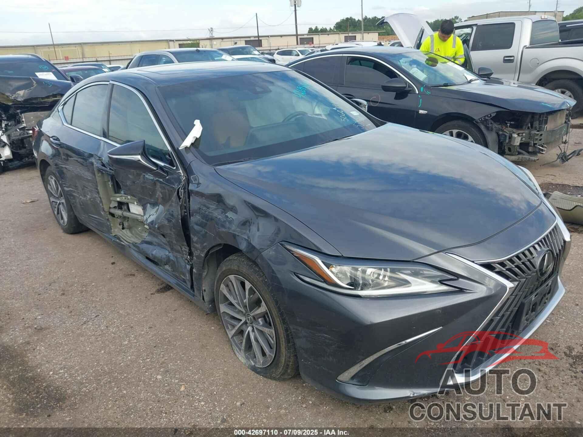 LEXUS ES 350 2023 - 58ACZ1B11PU145313