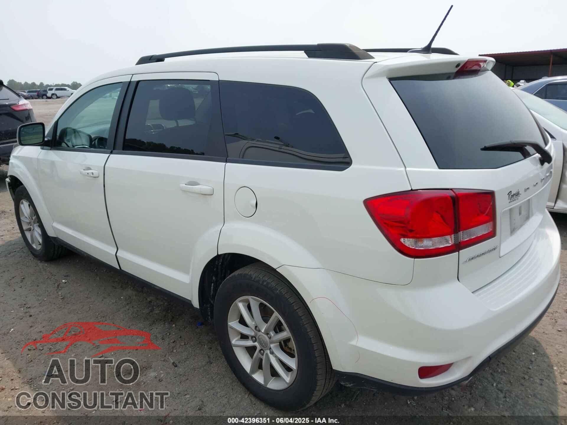DODGE JOURNEY 2017 - 3C4PDCBG5HT630268