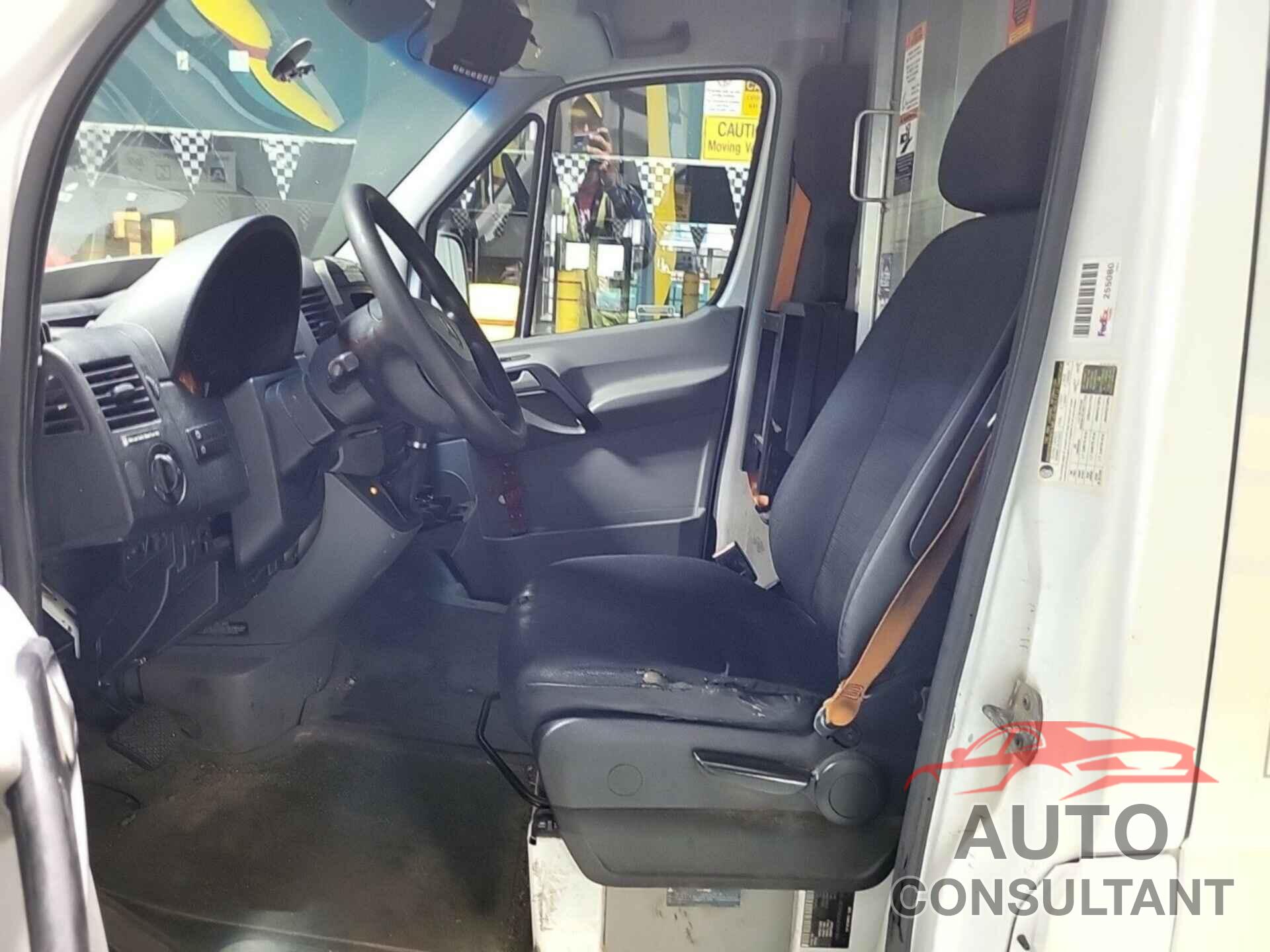 MERCEDES-BENZ SPRINTER 2500 2014 - WD3PE8DE4E5897896