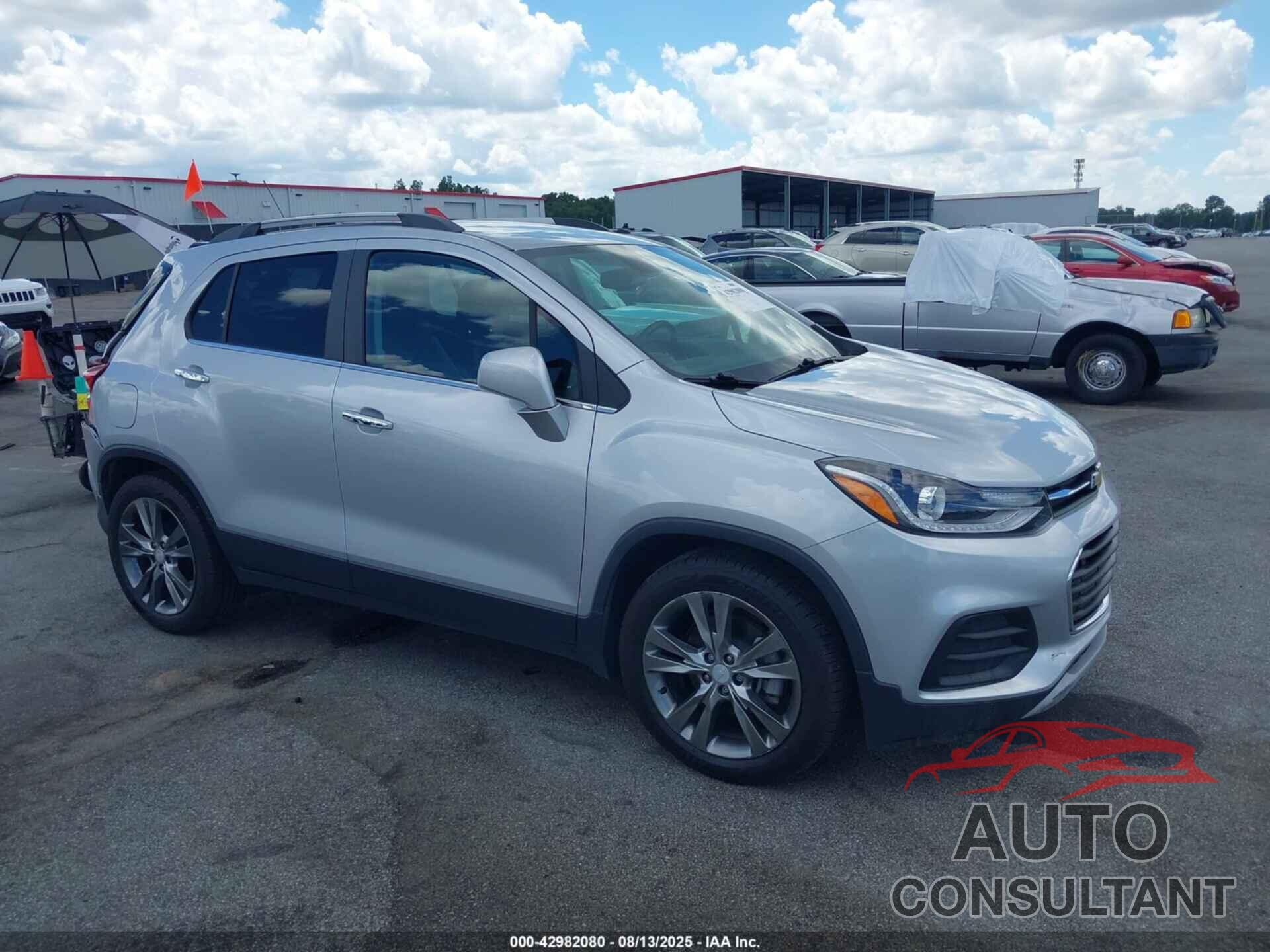 CHEVROLET TRAX 2020 - 3GNCJLSB7LL302572