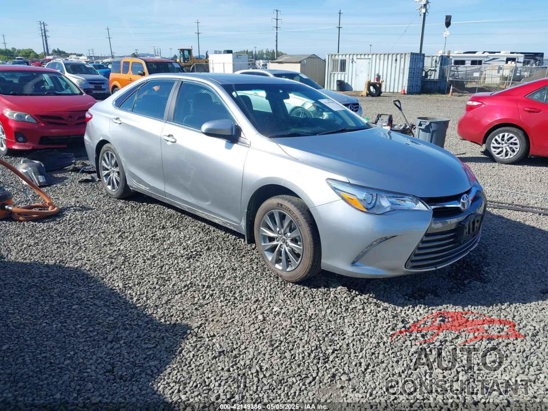 TOYOTA CAMRY 2015 - 4T4BF1FK8FR444932