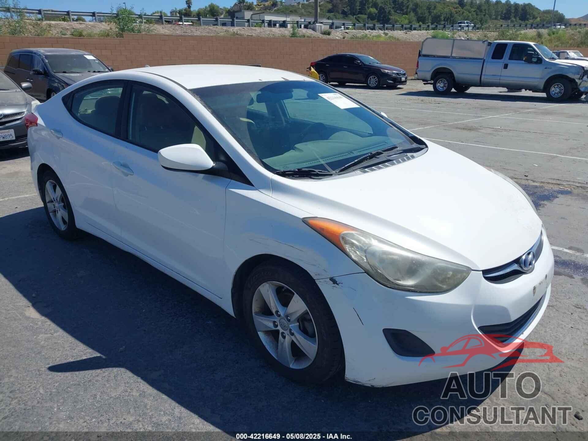 HYUNDAI ELANTRA 2013 - 5NPDH4AE6DH364685