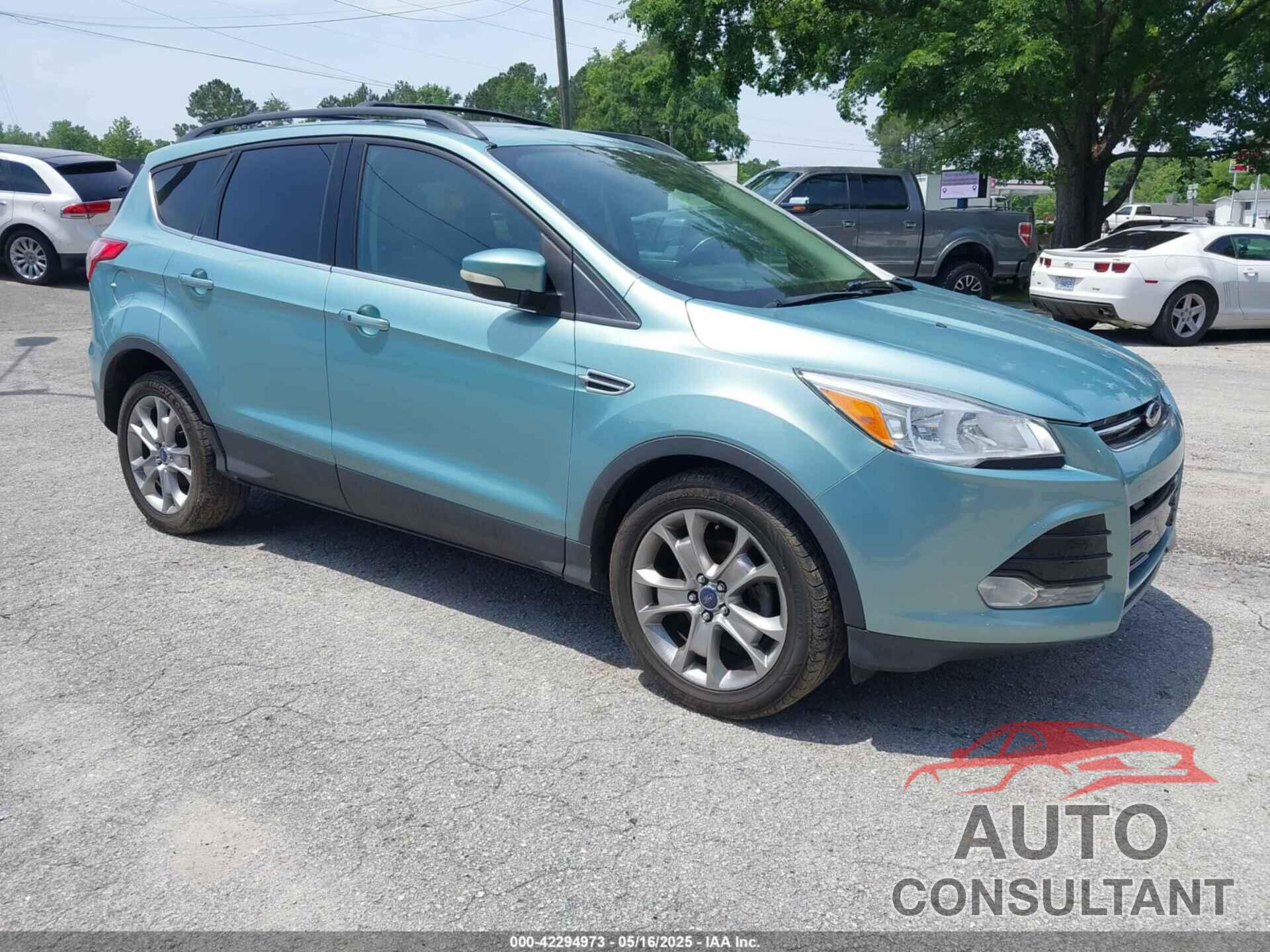 FORD ESCAPE 2013 - 1FMCU0HX8DUB05642