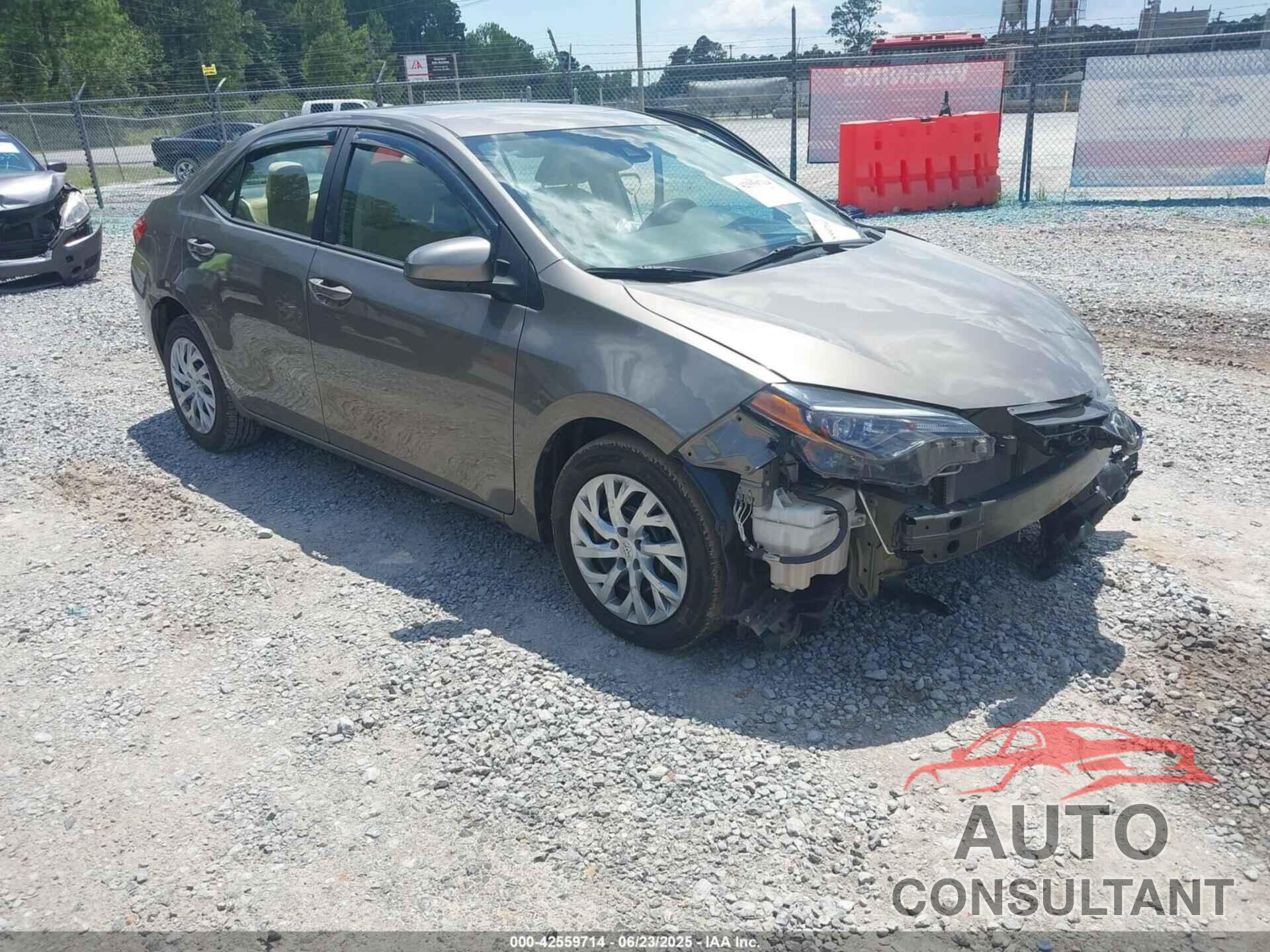 TOYOTA COROLLA 2017 - 5YFBURHE8HP692138