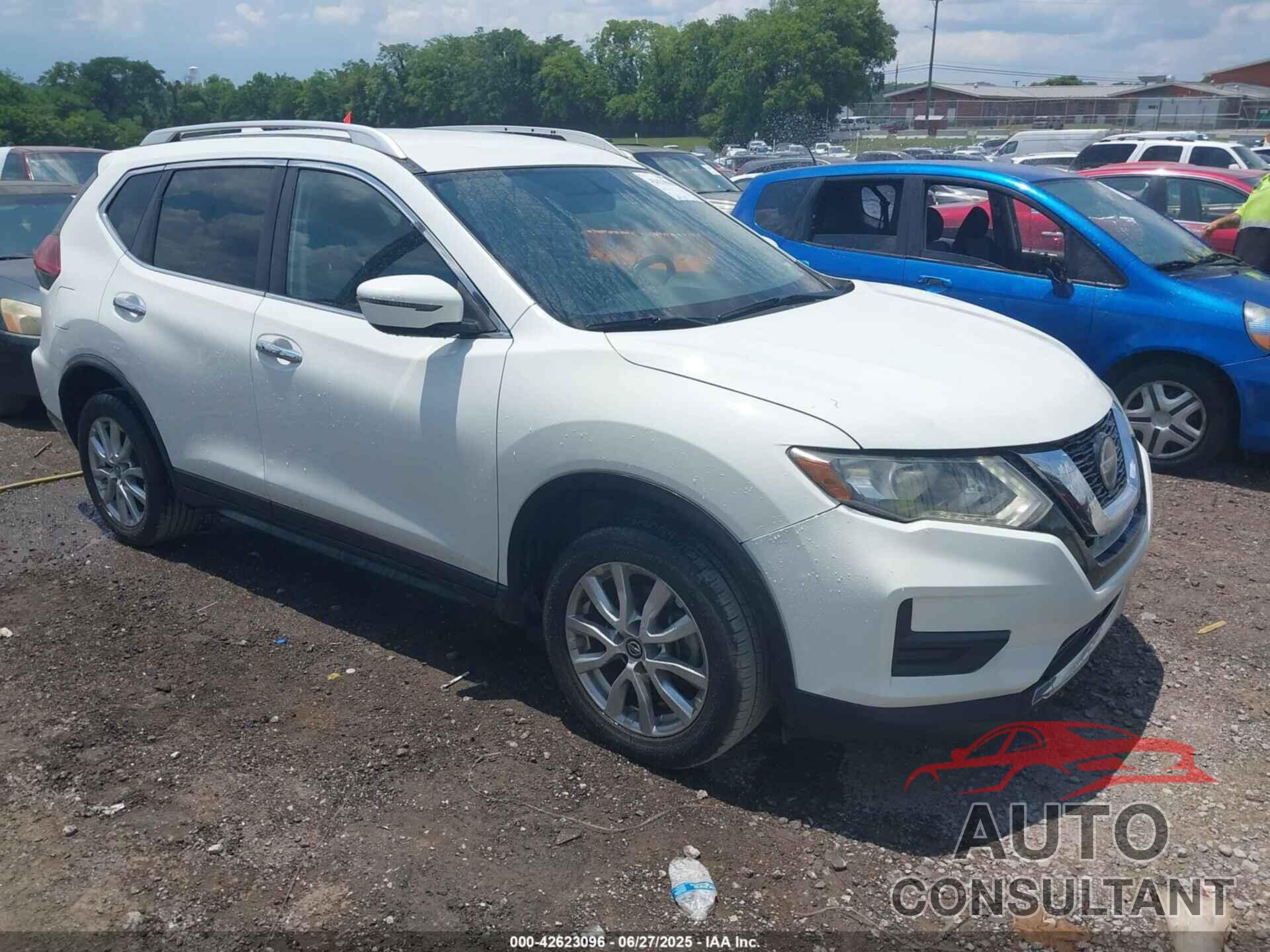 NISSAN ROGUE 2018 - KNMAT2MT6JP615043