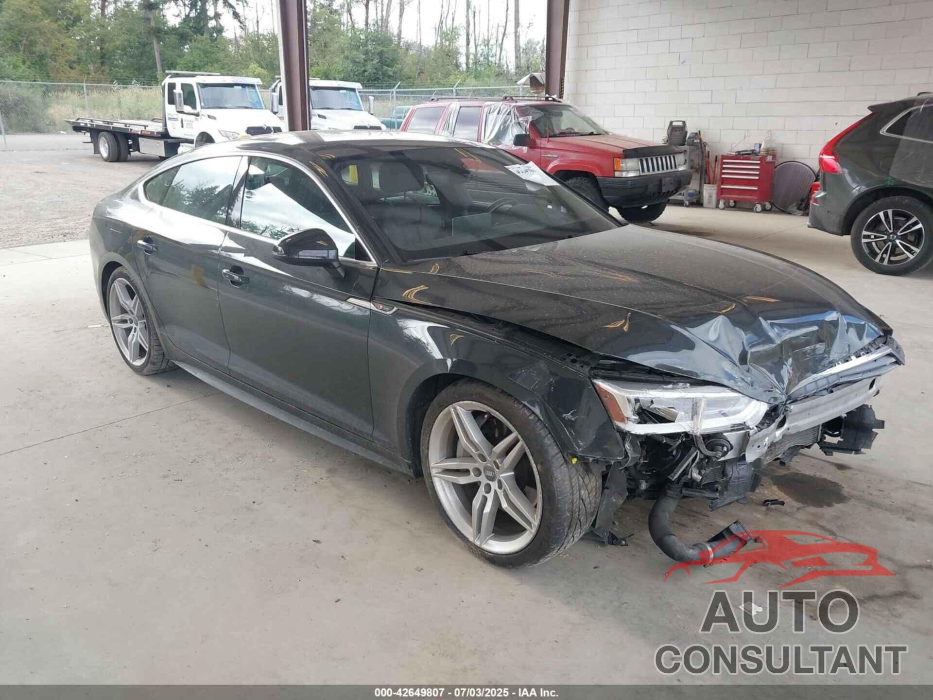AUDI A5 2018 - WAUFNCF52JA107298