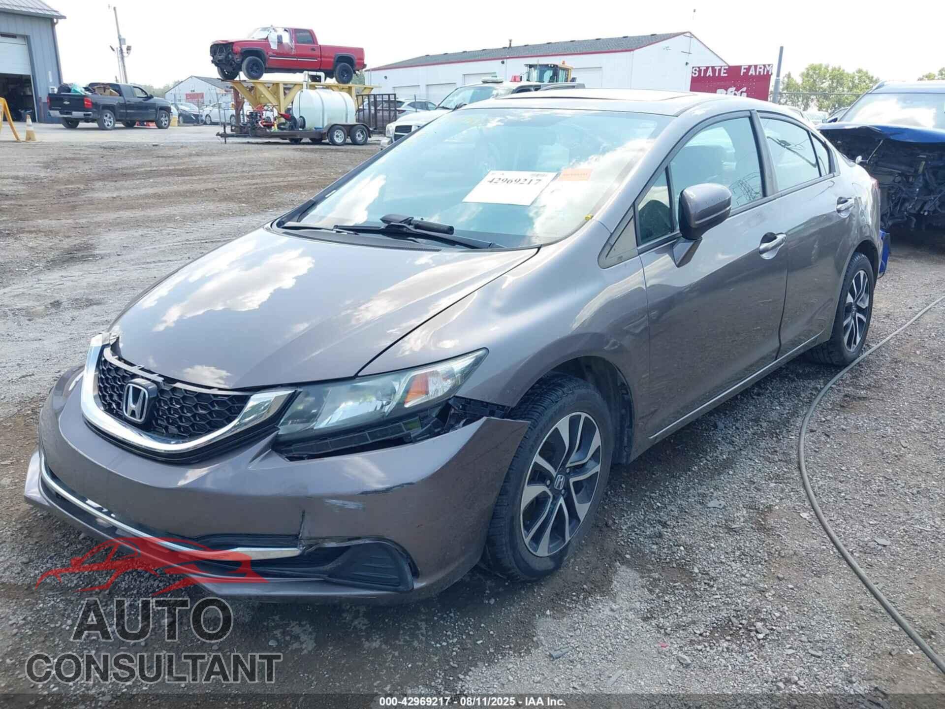 HONDA CIVIC 2015 - 19XFB2F84FE057752