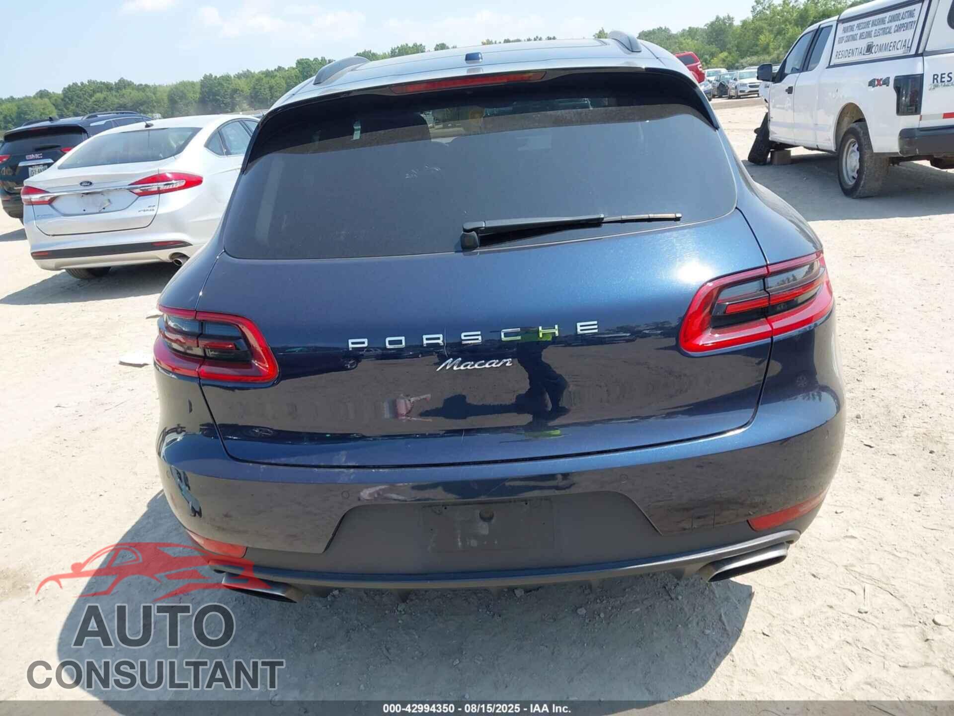 PORSCHE MACAN 2017 - WP1AA2A52HLB81084