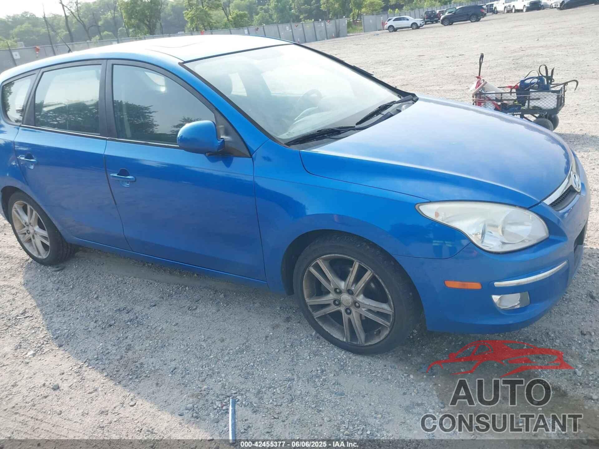 HYUNDAI ELANTRA TOURING 2009 - KMHDC86E29U038101