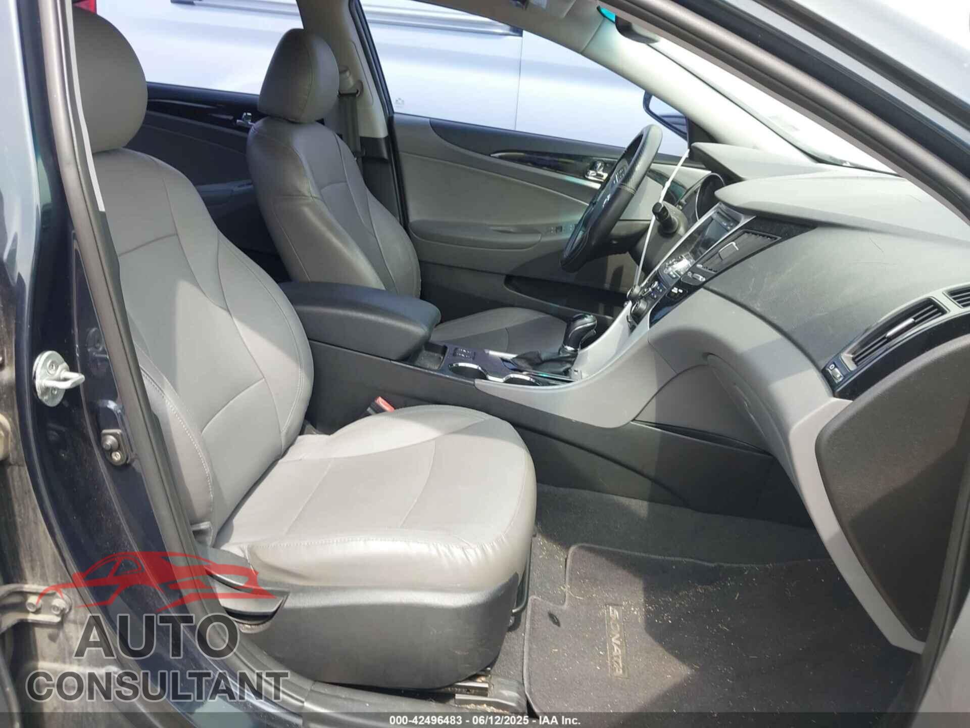HYUNDAI SONATA 2011 - 5NPEC4AC8BH001402