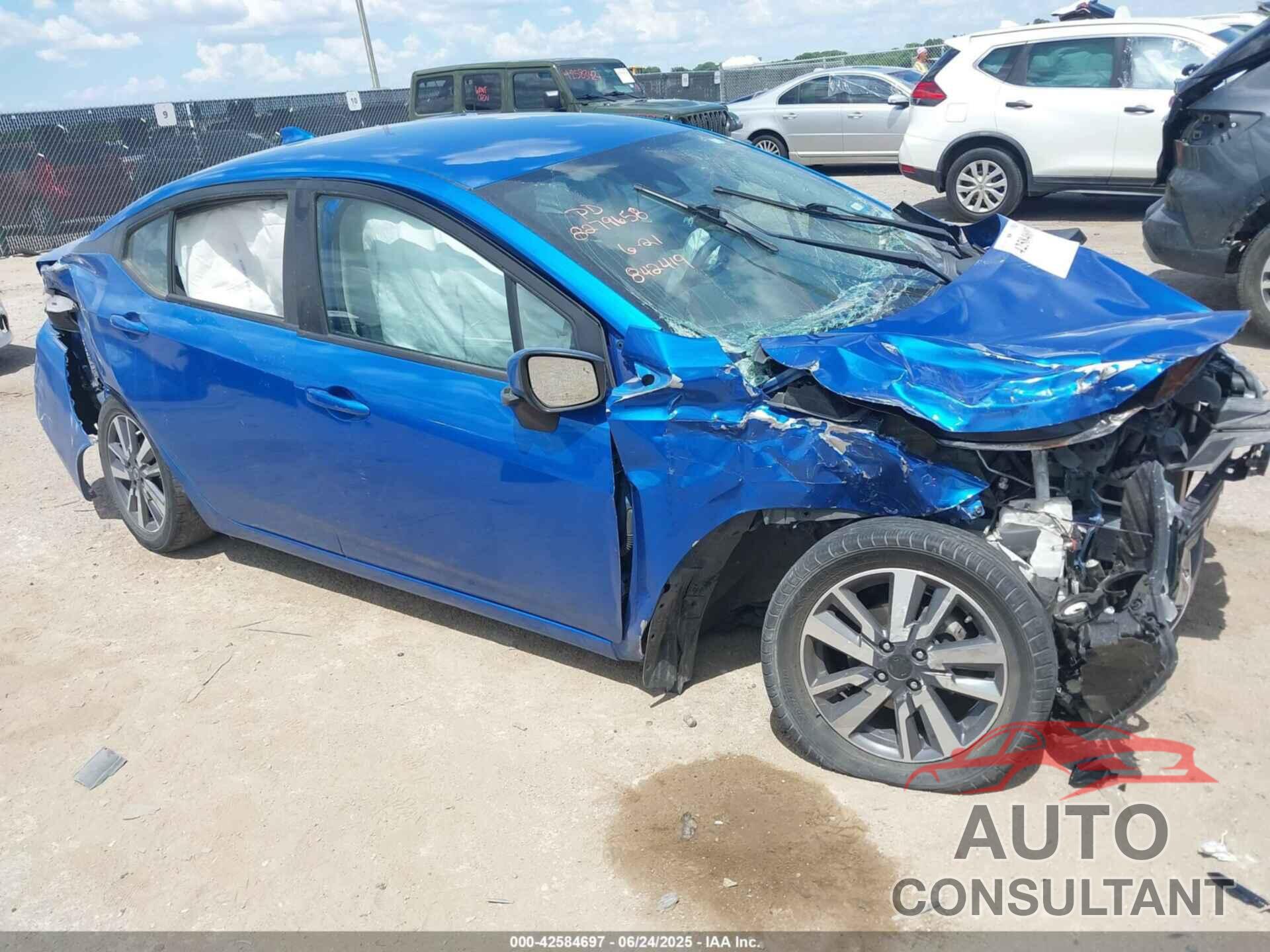 NISSAN VERSA 2020 - 3N1CN8EVXLL842419