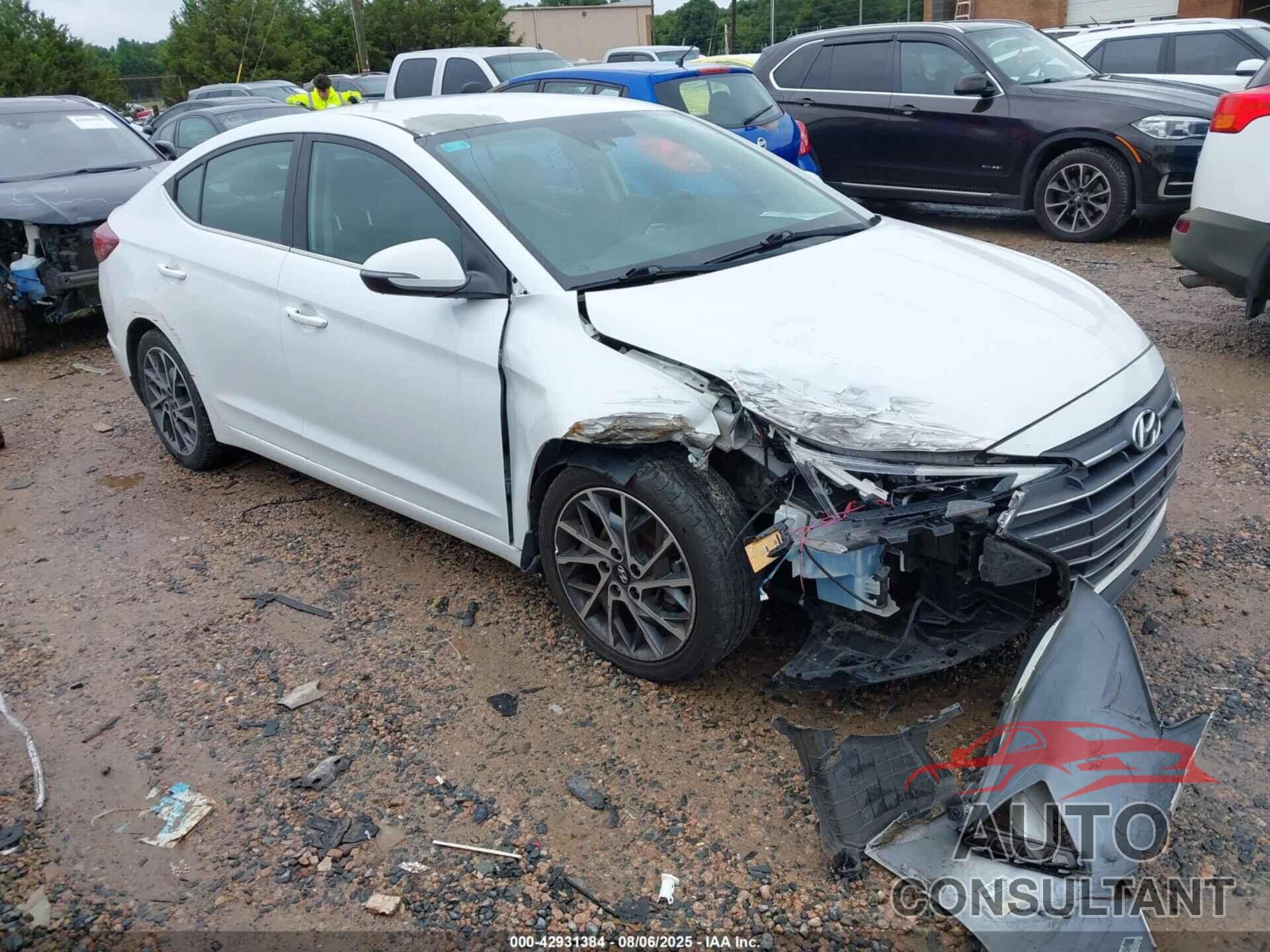 HYUNDAI ELANTRA 2020 - 5NPD84LF7LH500729