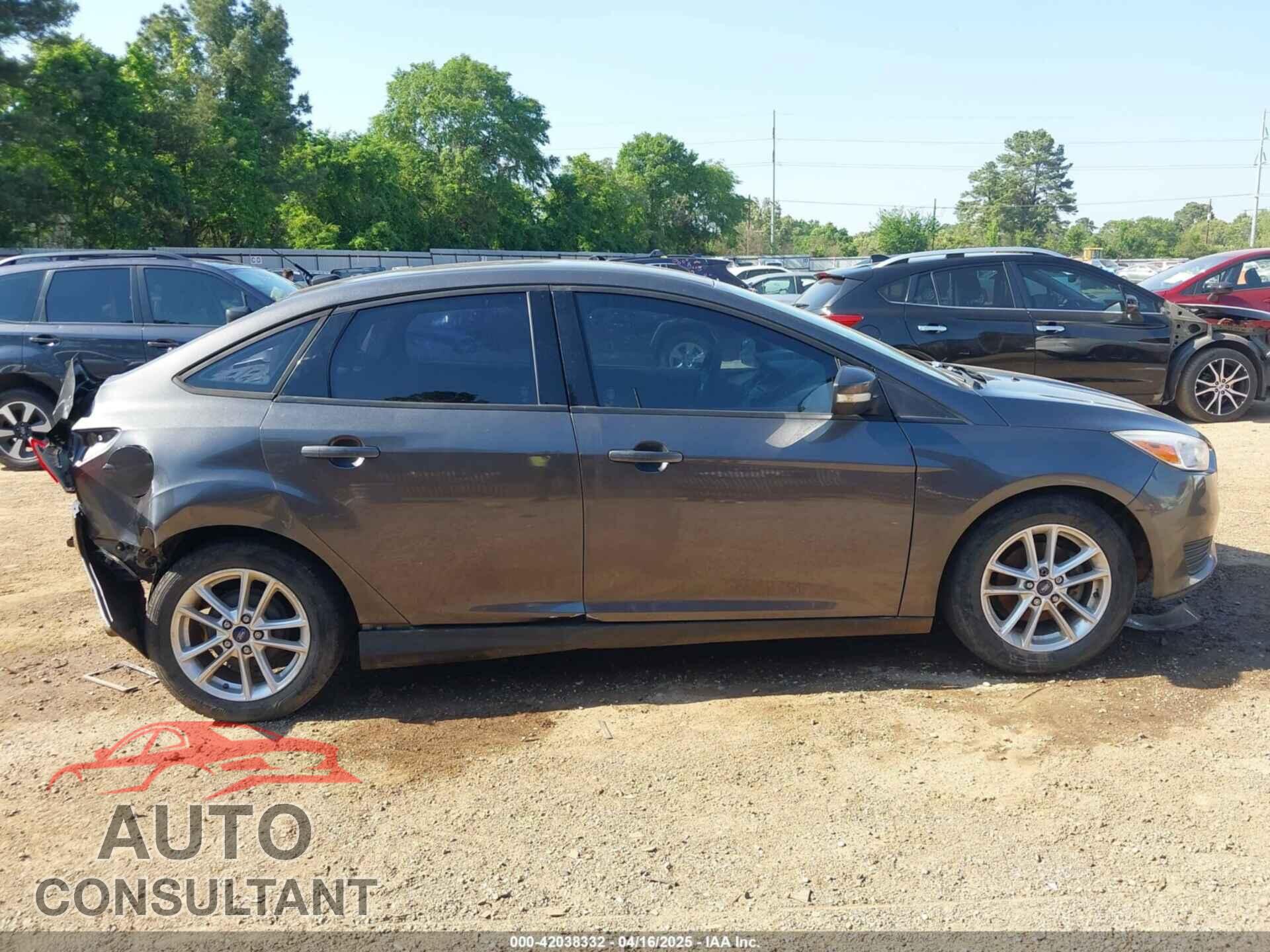 FORD FOCUS 2016 - 1FADP3F22GL208595