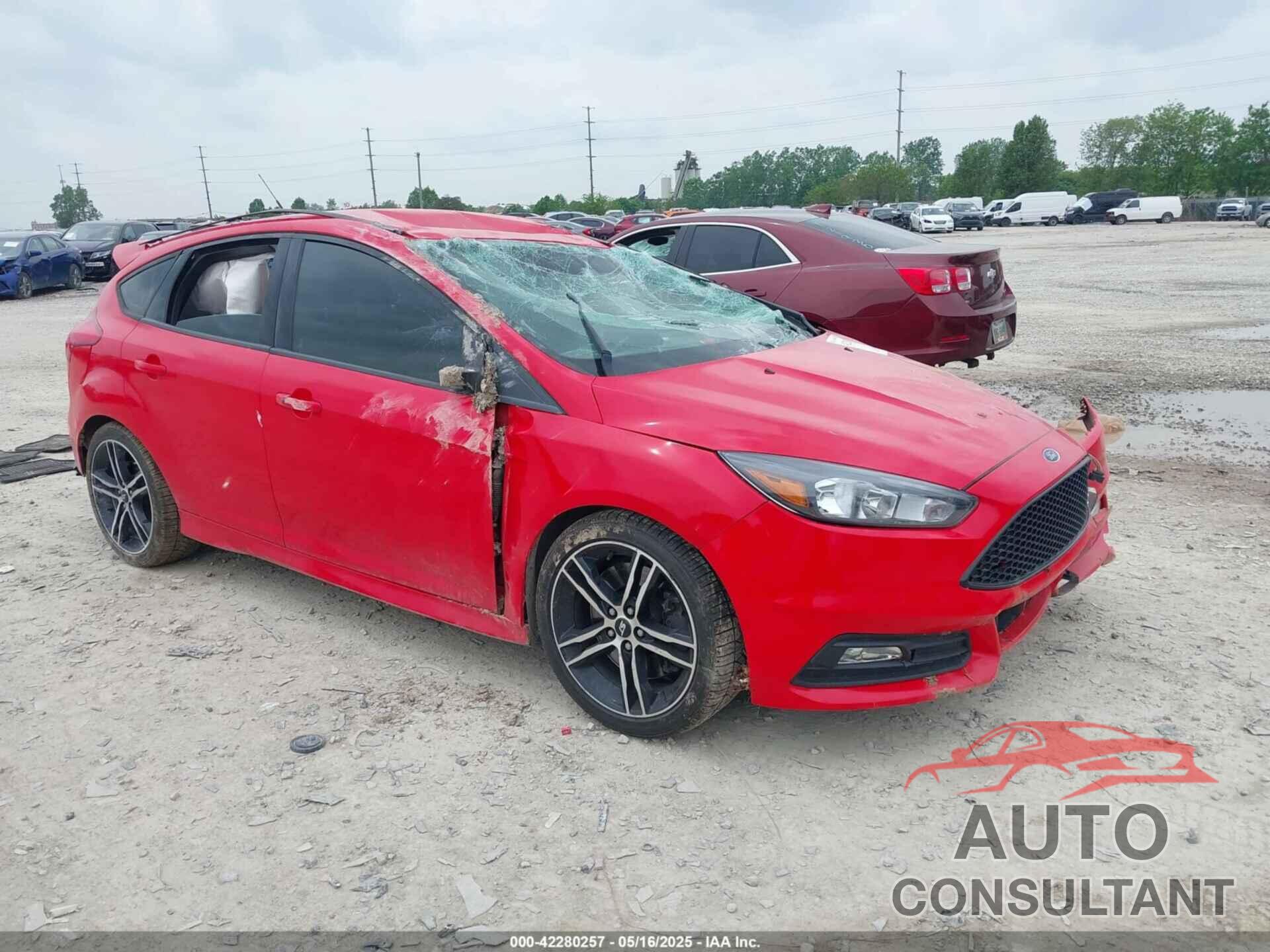 FORD FOCUS ST 2017 - 1FADP3L91HL328052