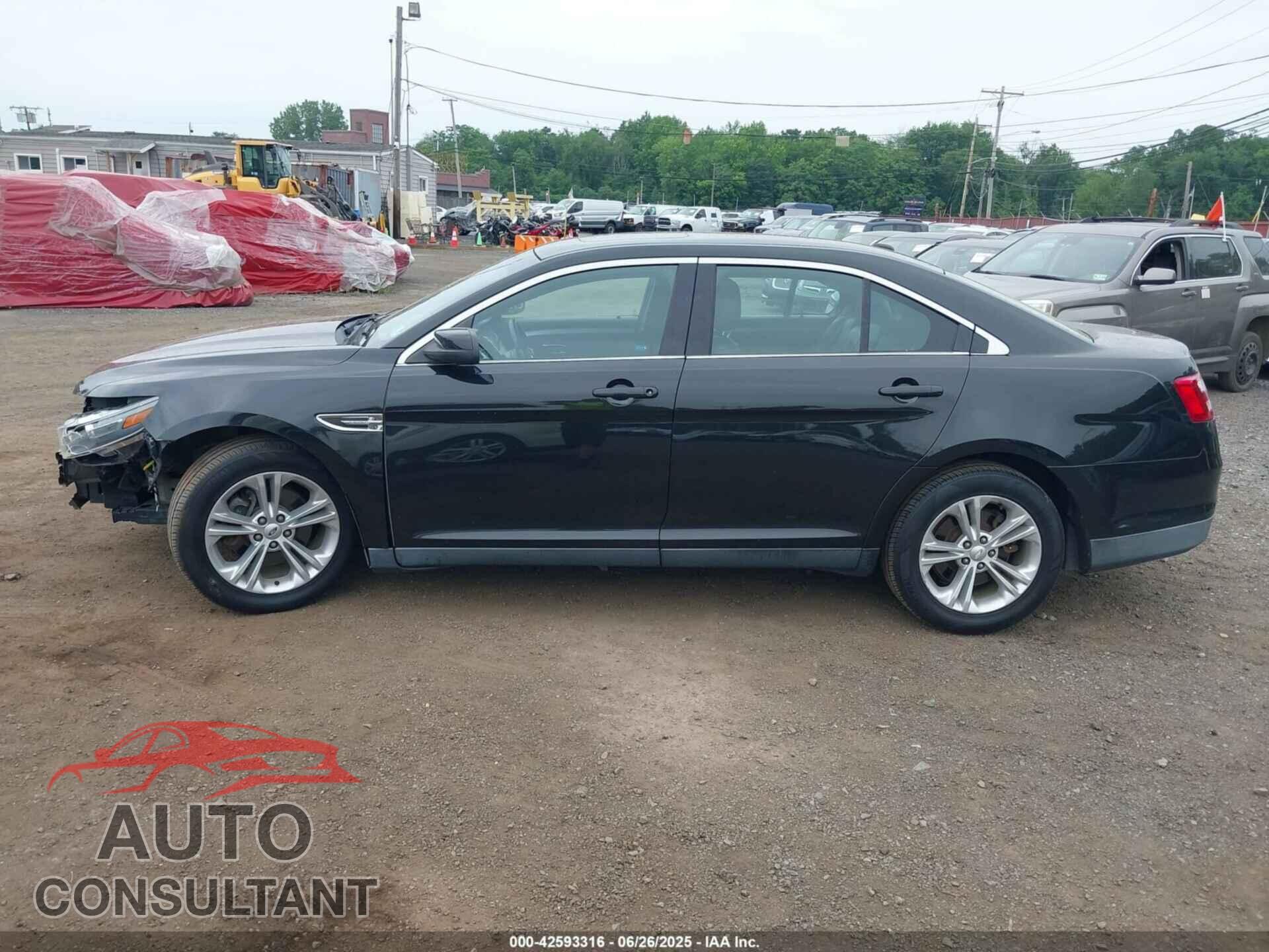 FORD TAURUS 2013 - 1FAHP2E85DG137611