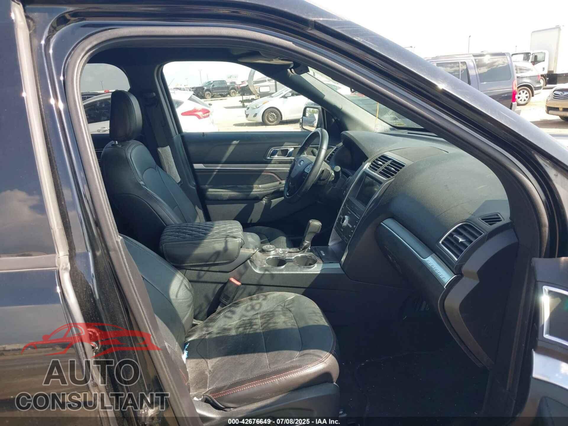 FORD EXPLORER 2018 - 1FM5K8GT7JGB88681