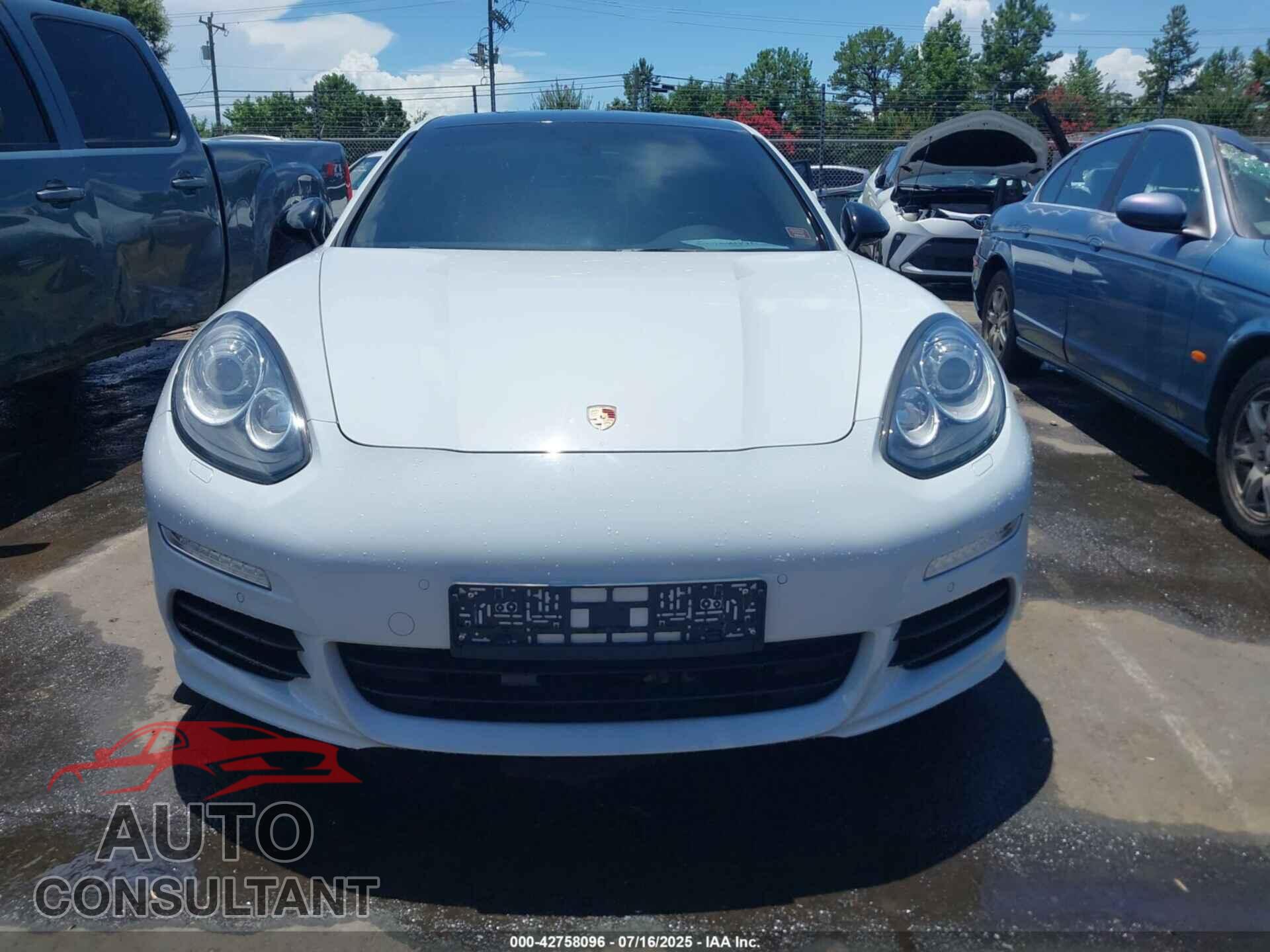 PORSCHE PANAMERA 2016 - WP0AA2A71GL003099